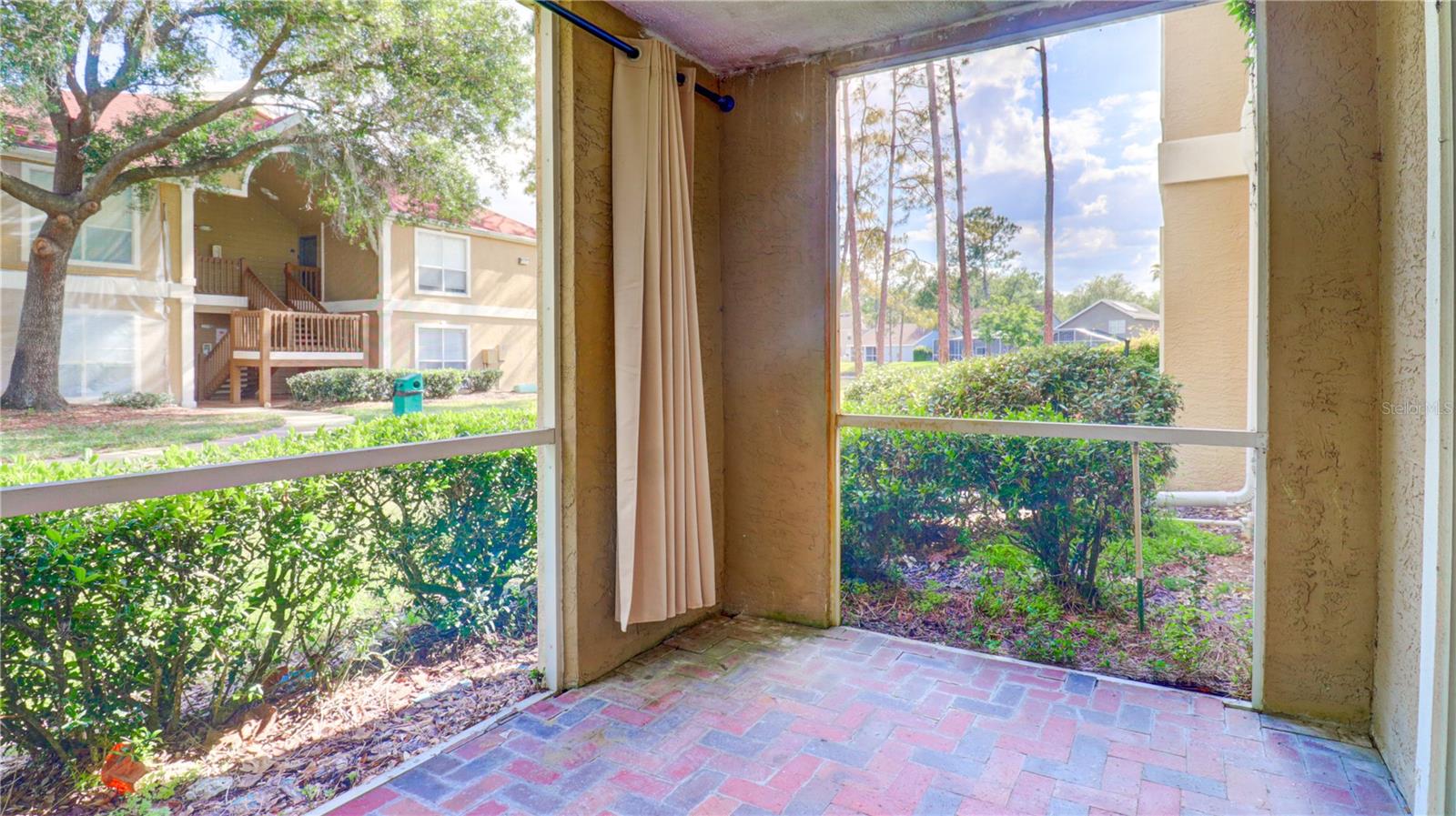 9481 HIGHLAND OAK DR #1001