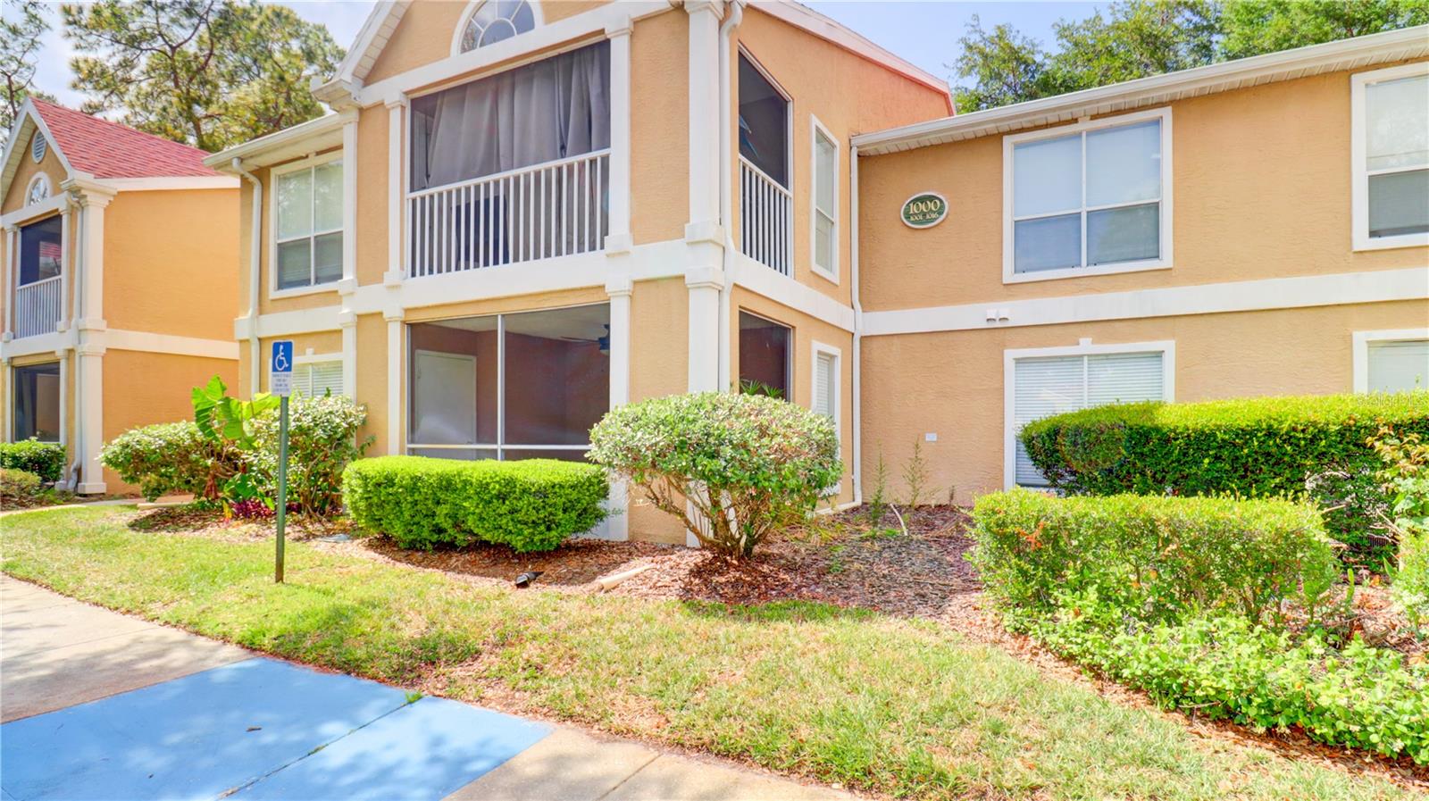 9481 HIGHLAND OAK DR #1001