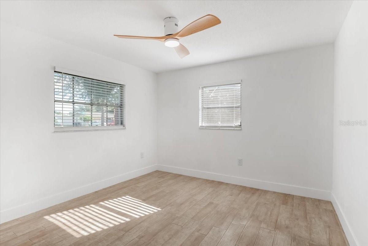 300 & 302 BRIARWOOD RD