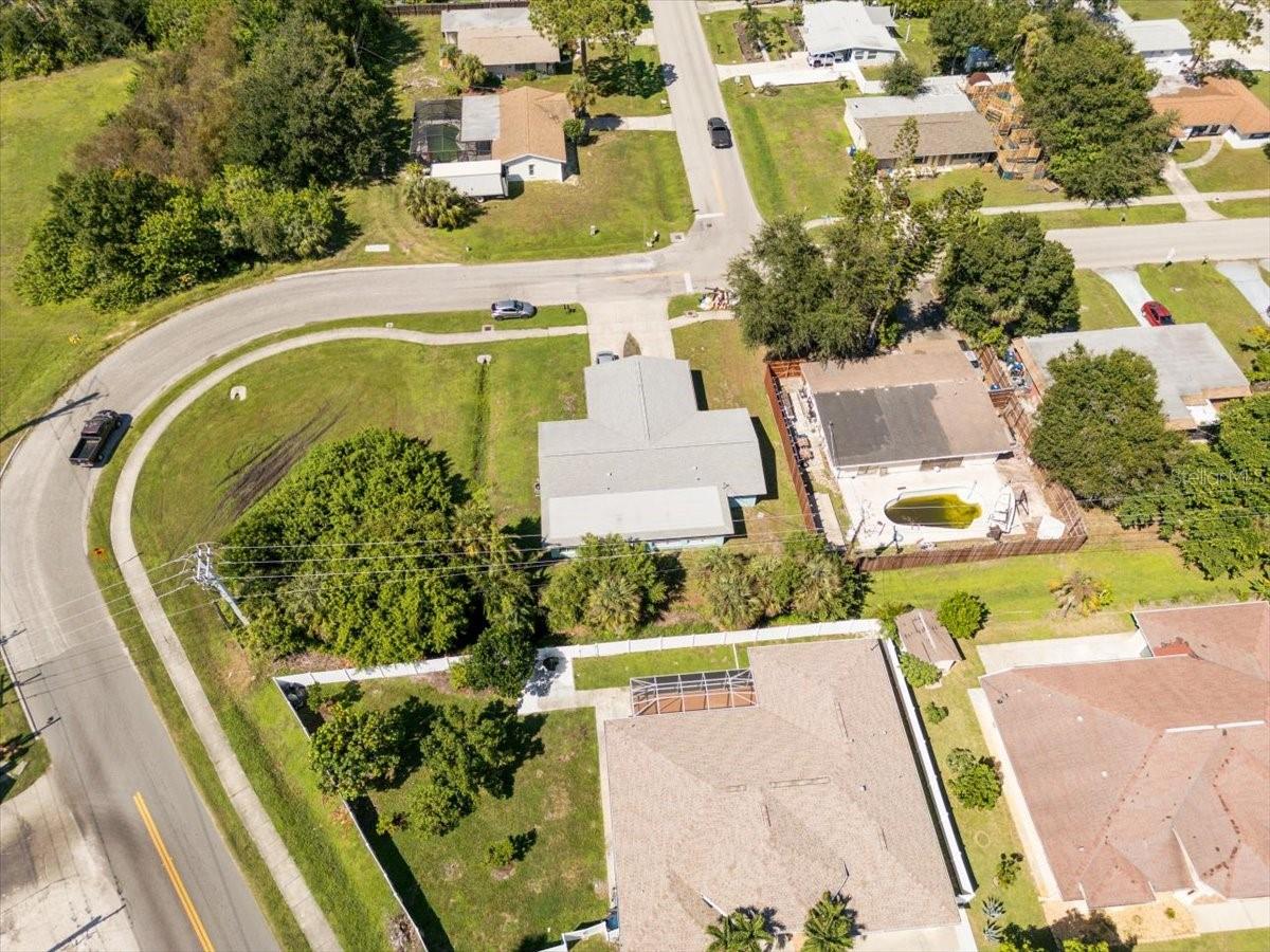 300 & 302 BRIARWOOD RD