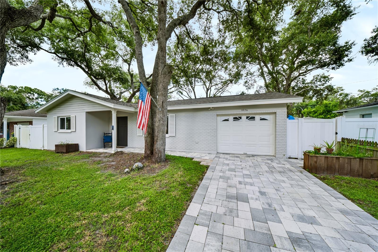 9976 56TH AVE N
