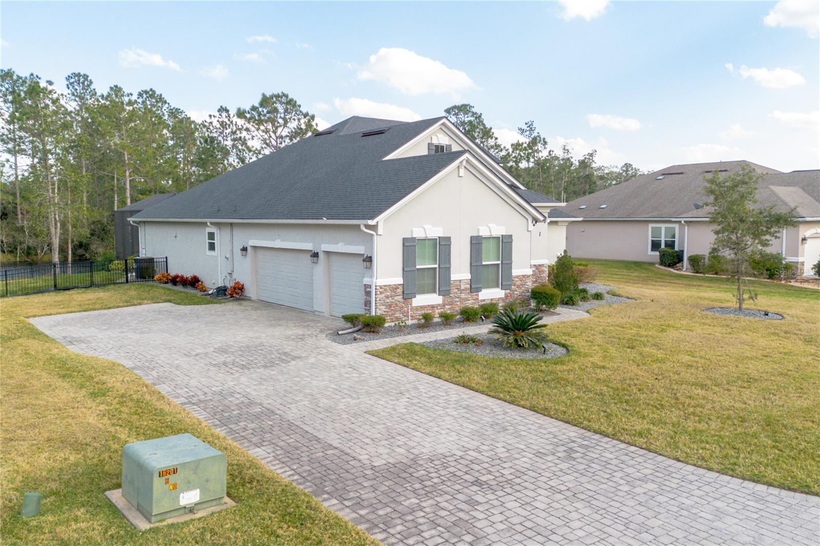 106 WINDSONG CT