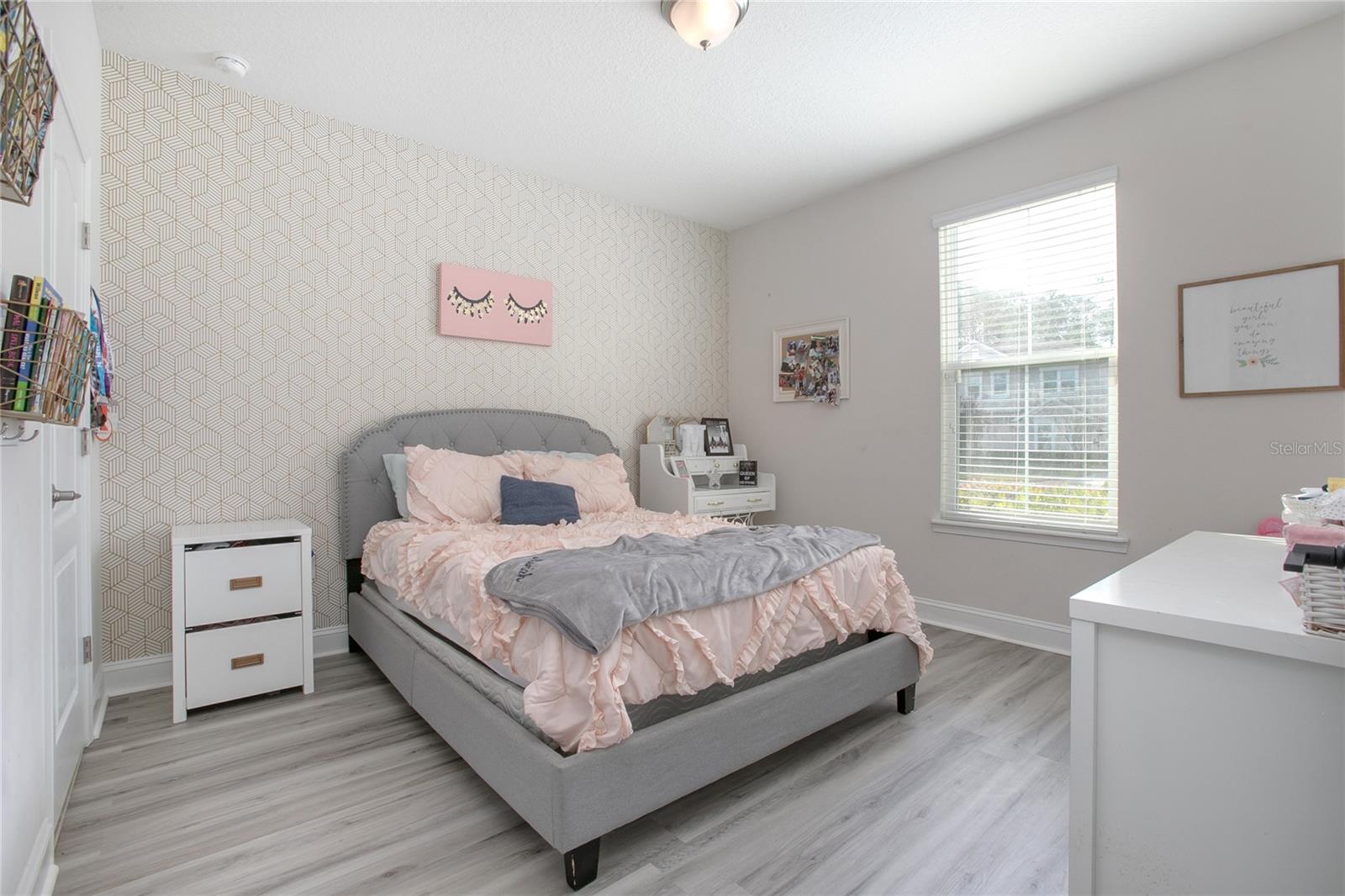106 WINDSONG CT