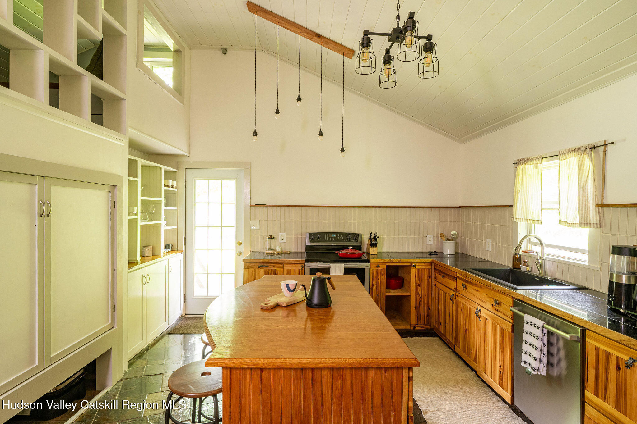 131 Old Story Road