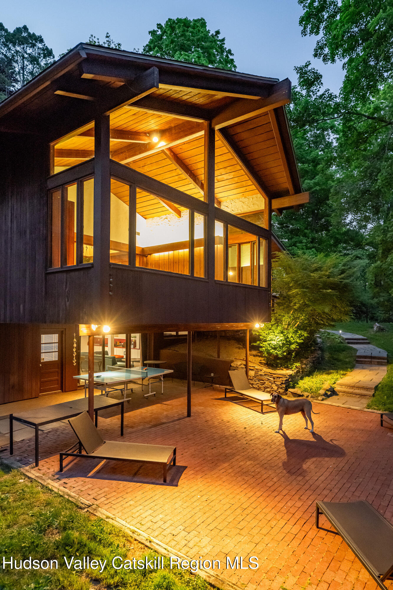 122 Ridgeview Road