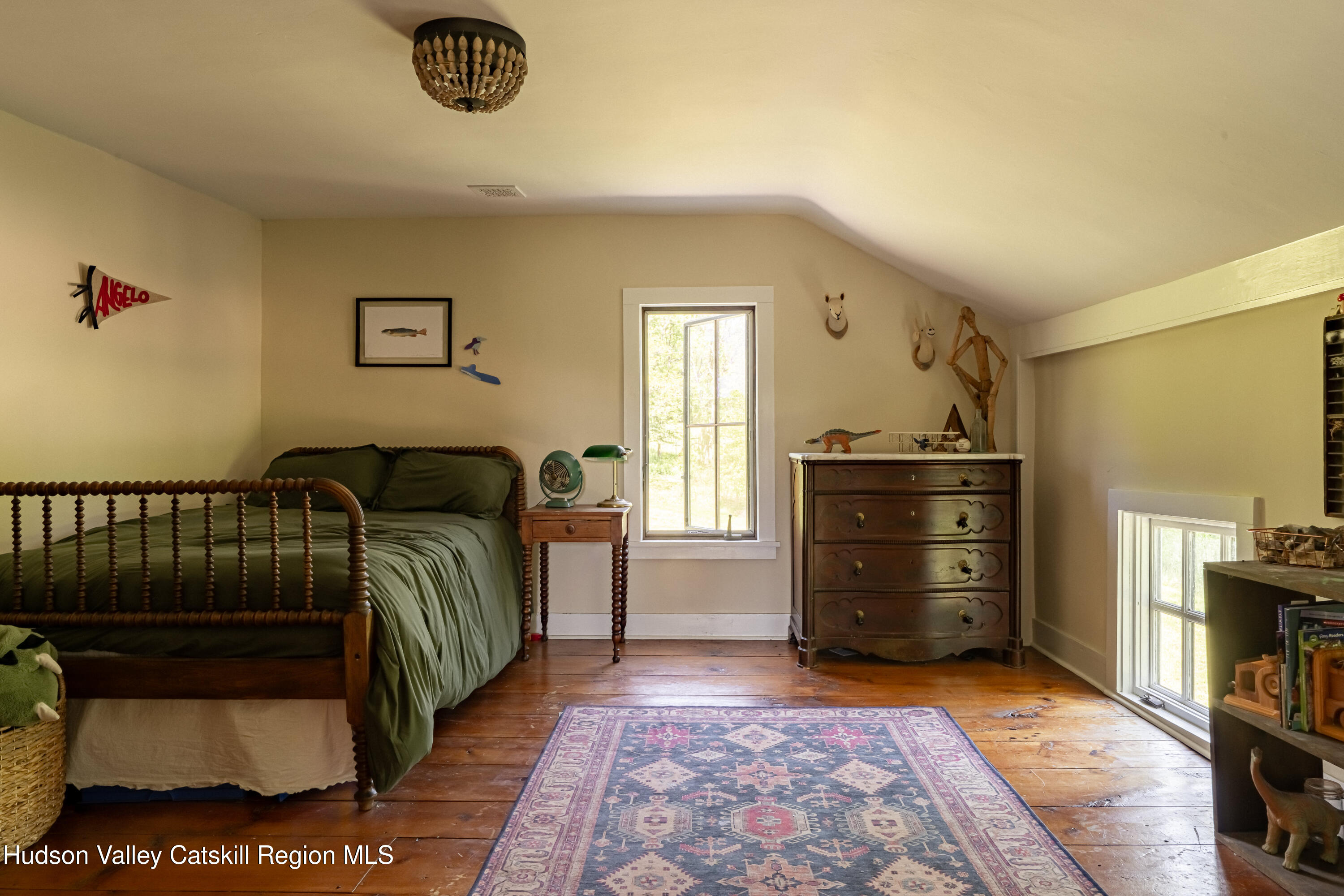 1245 Oak Hill Road
