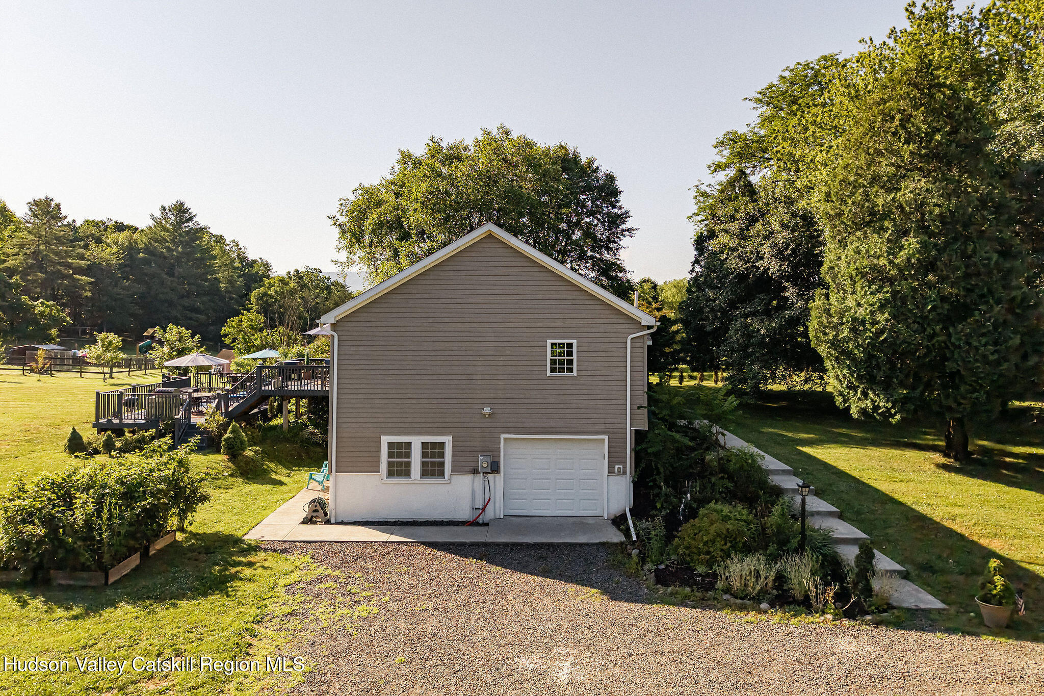 26 Thornwood Lane