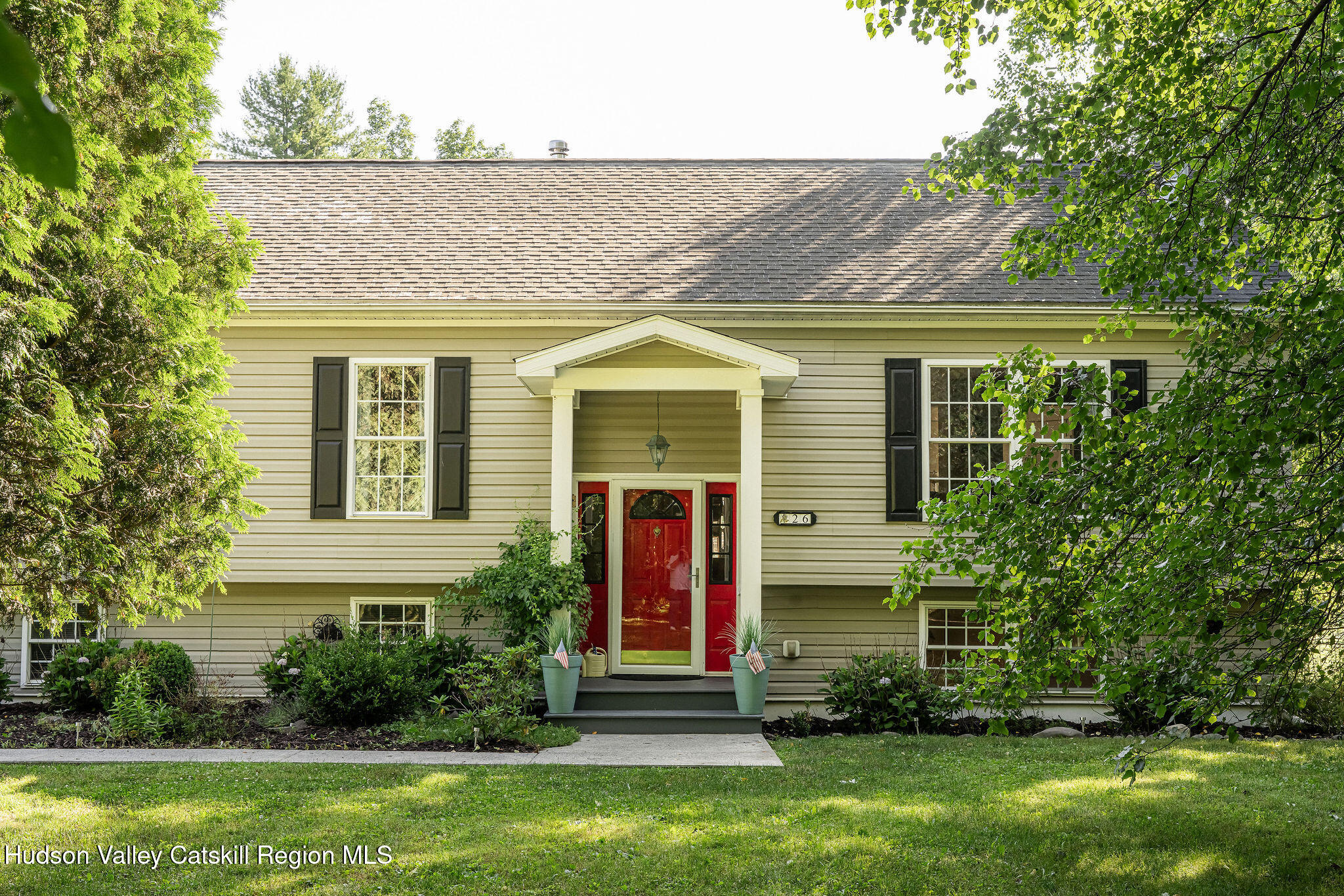 26 Thornwood Lane