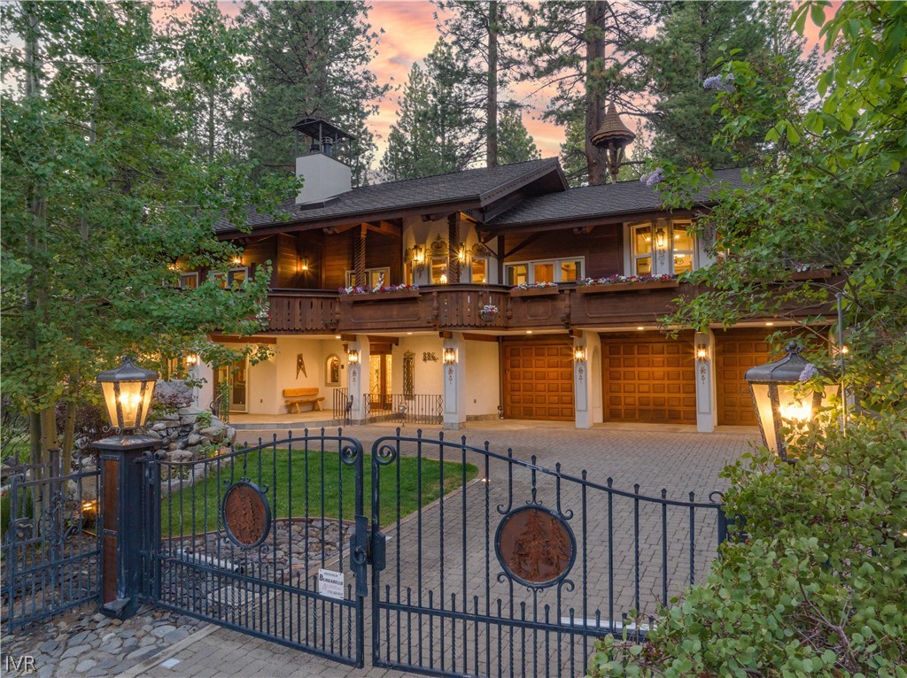 886 Freels Peak Drive
