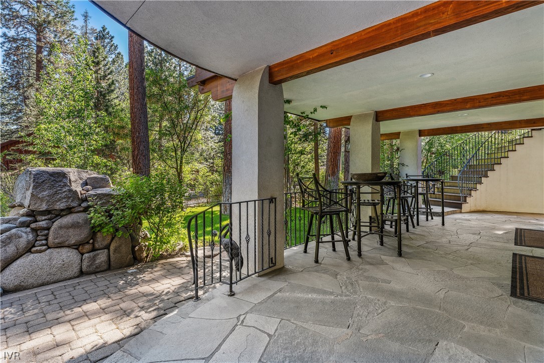 886 Freels Peak Drive