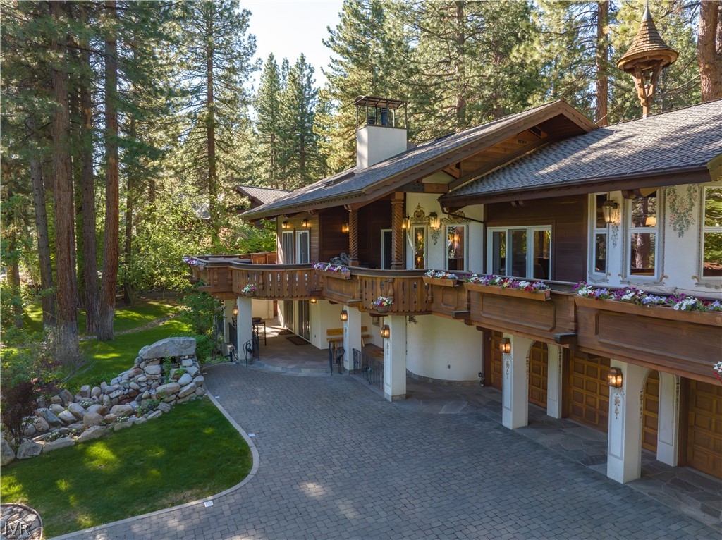 886 Freels Peak Drive