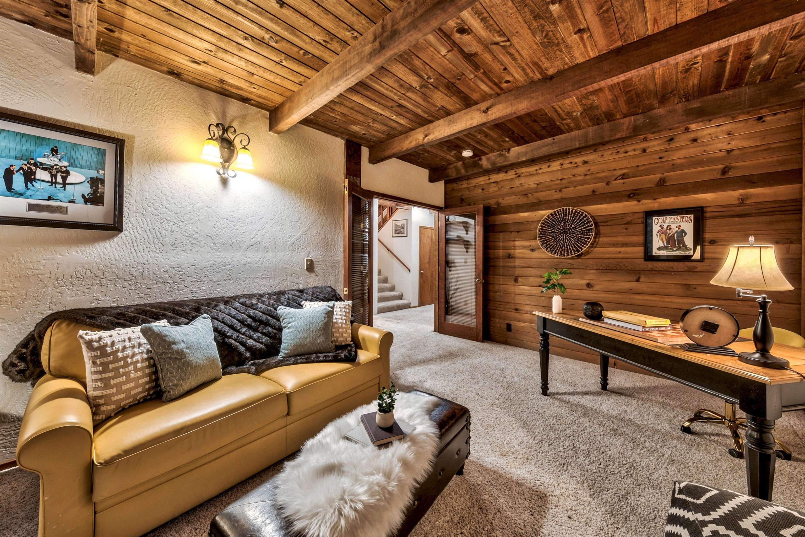 12899 Roundhill Drive
