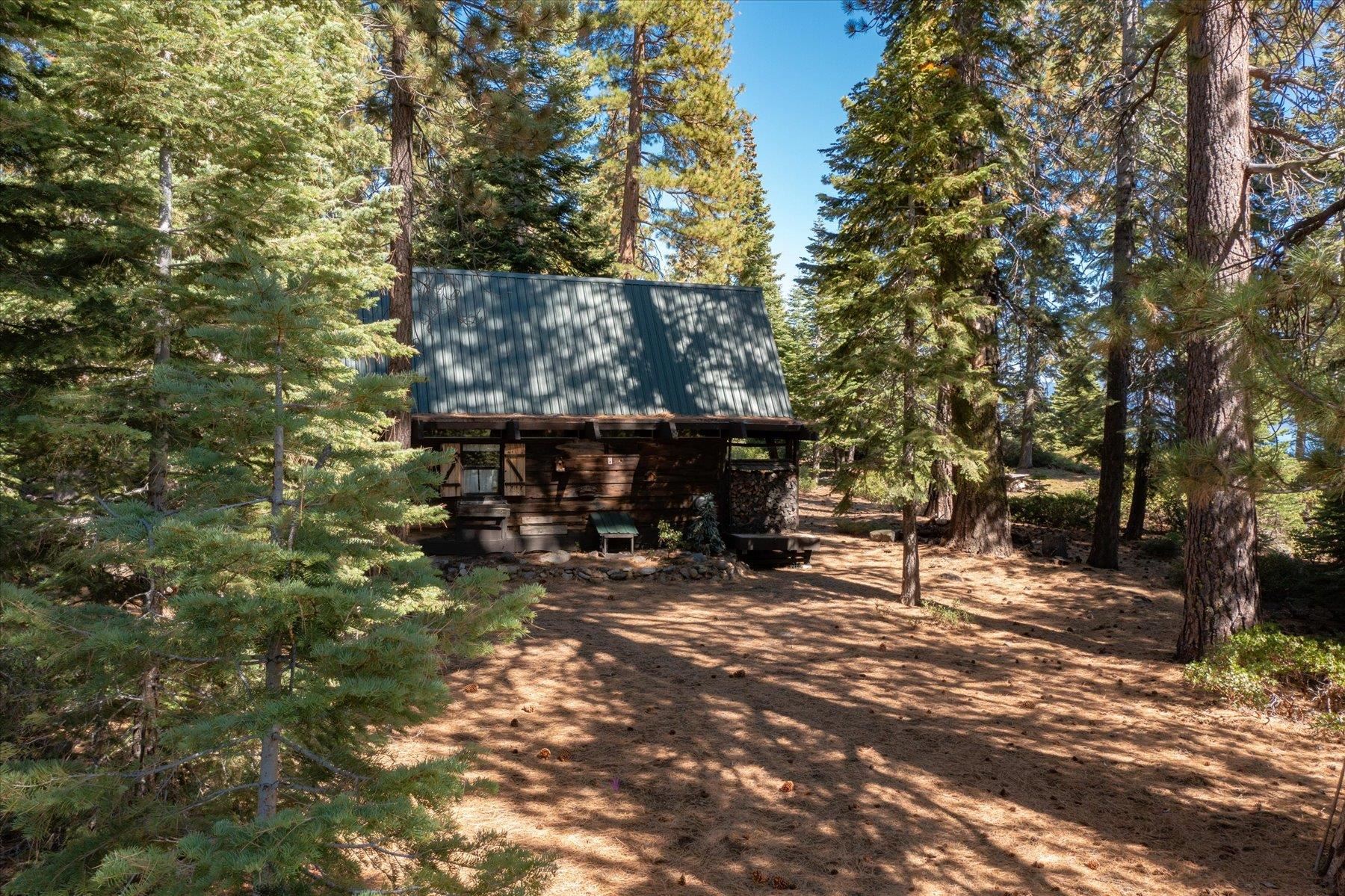 460 Old County Road