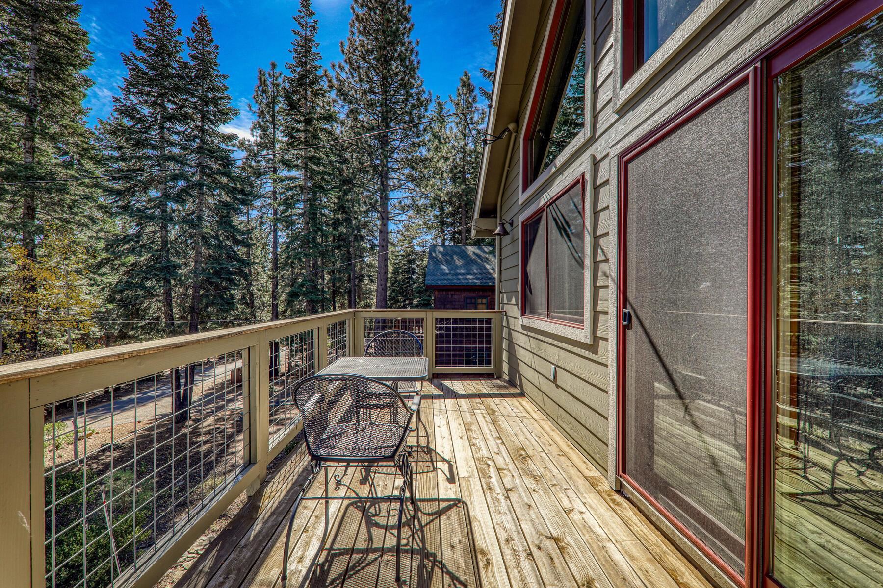 4465 Huckleberry Drive