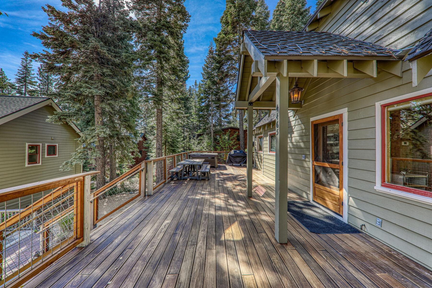 4465 Huckleberry Drive
