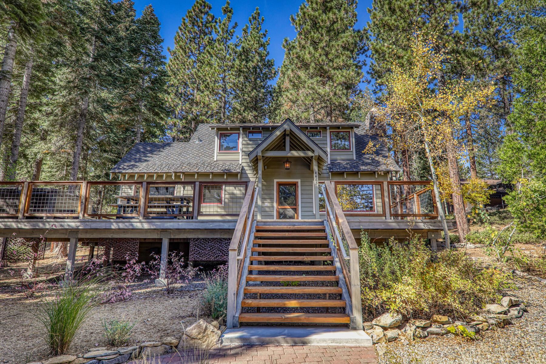 4465 Huckleberry Drive