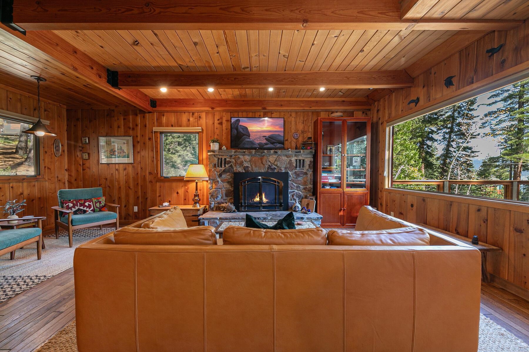 4465 Huckleberry Drive