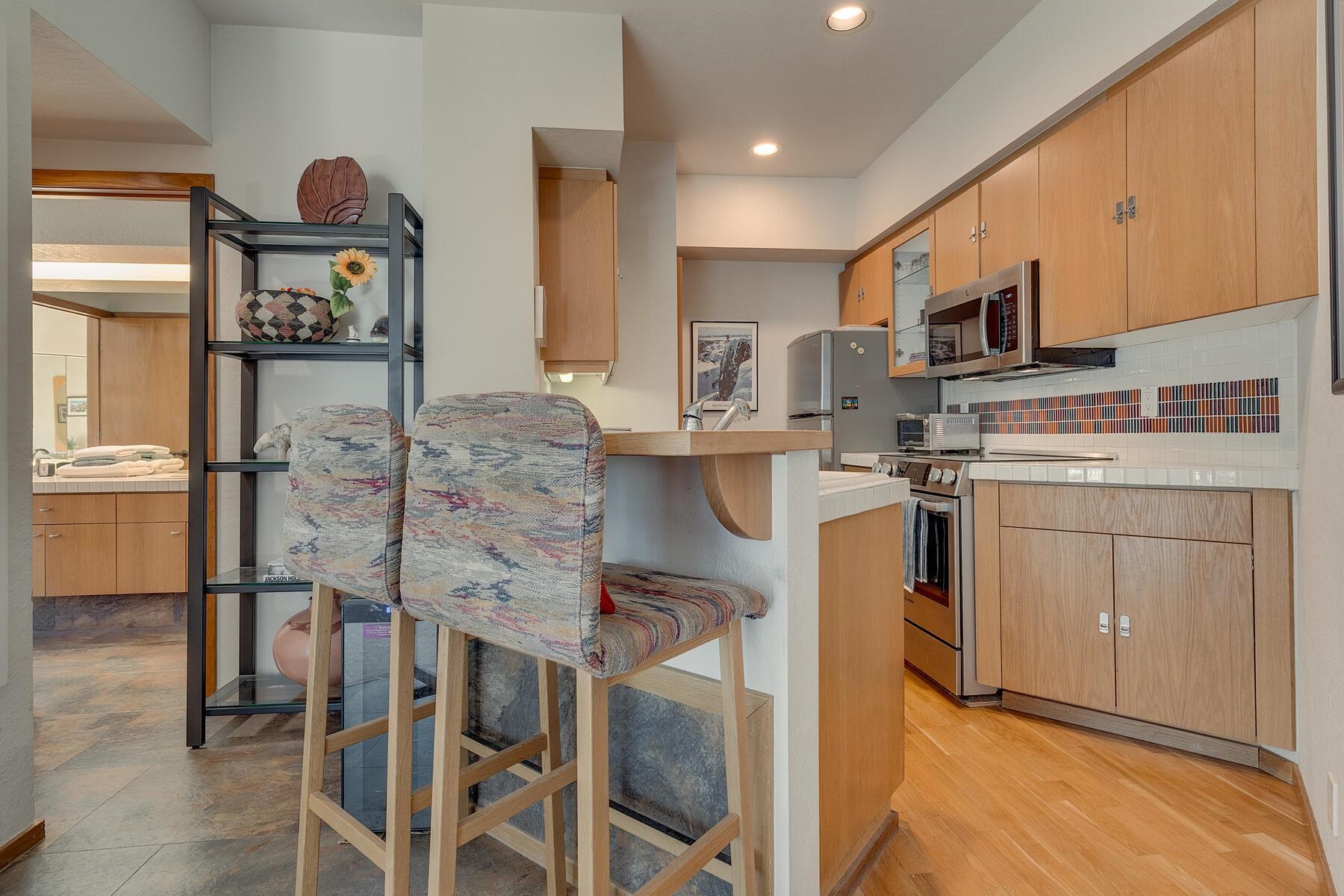 201 Shirley Canyon Road # 302 Unit: #302