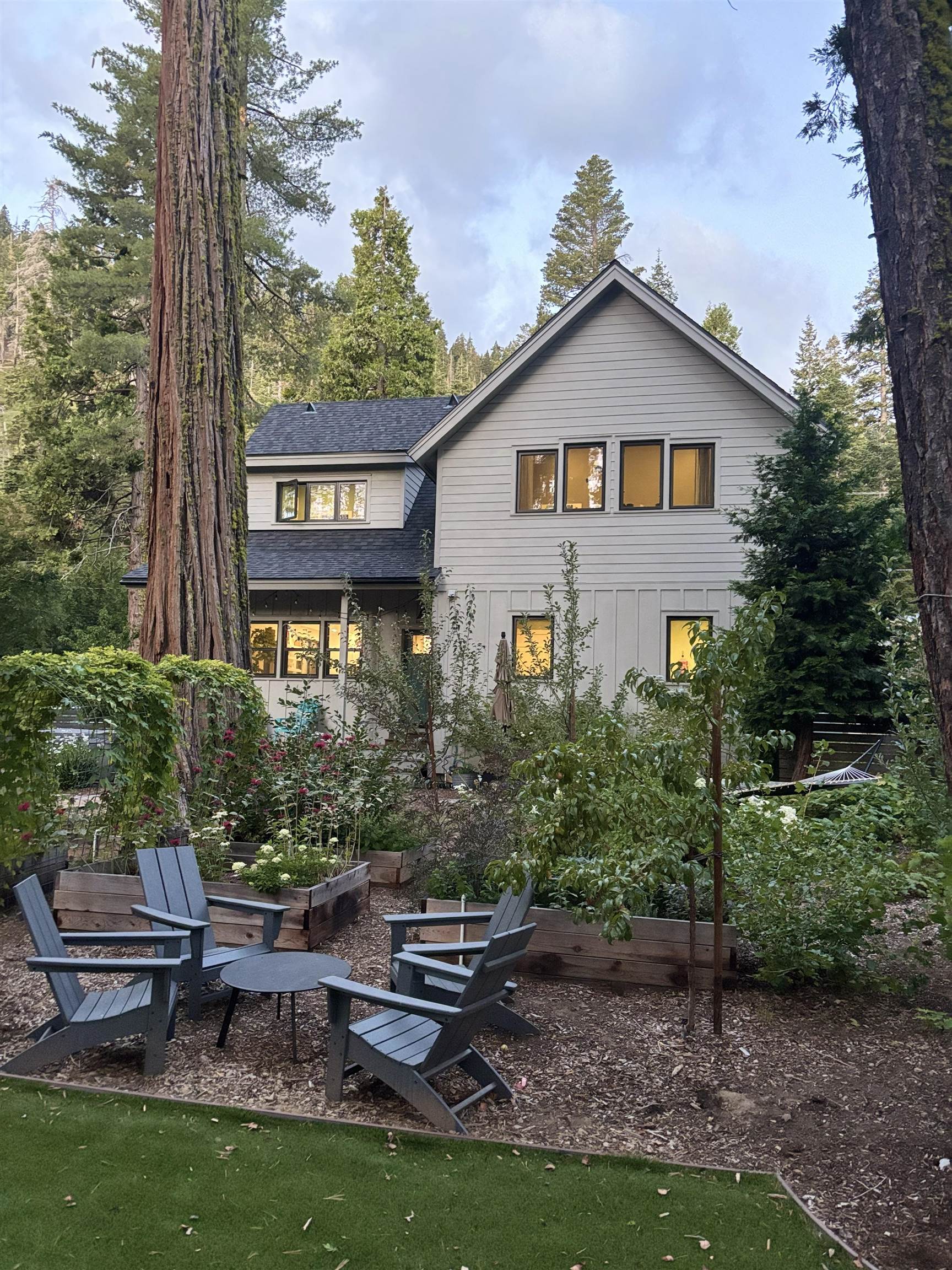 2685 Rustic Lane
