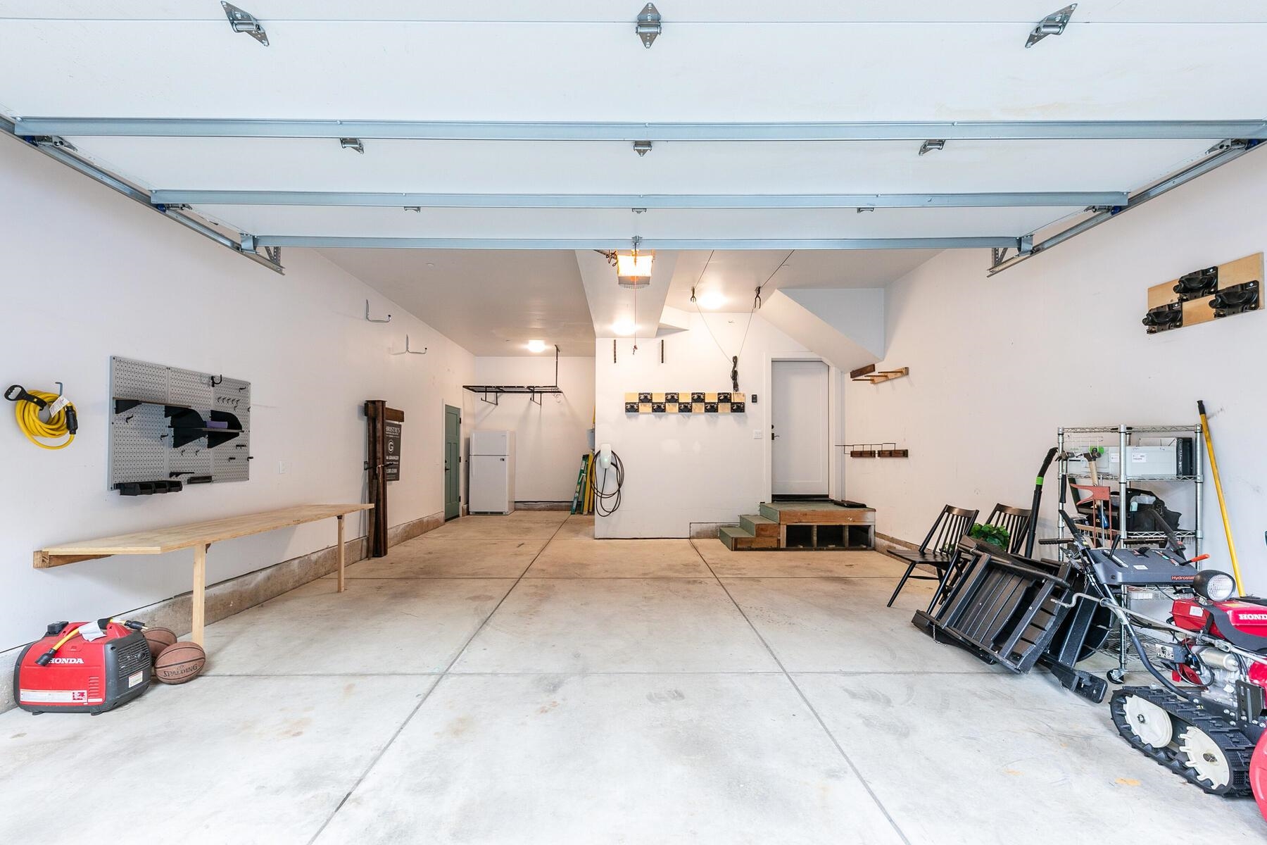 2685 Rustic Lane