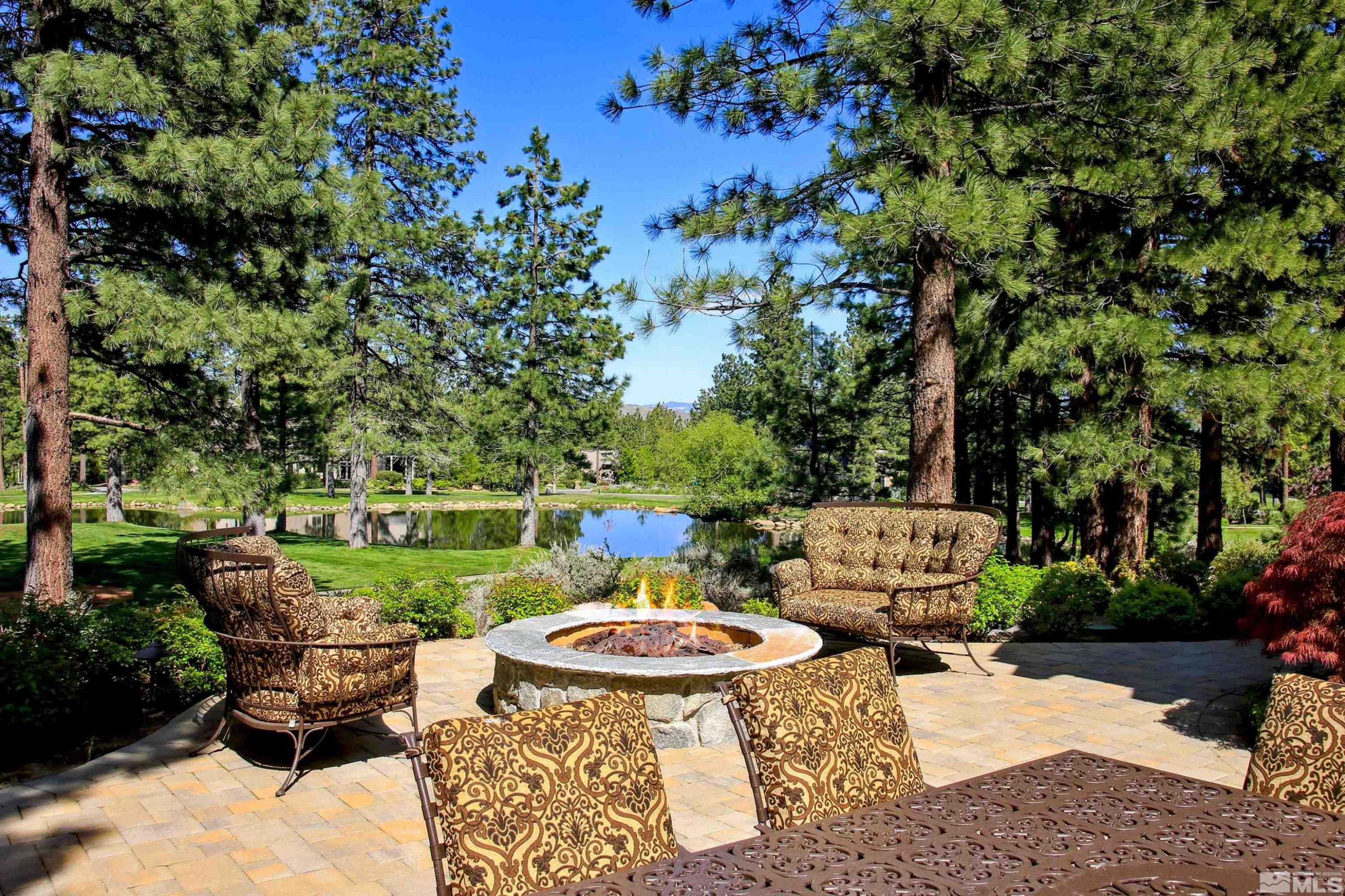 5940 Lake Geneva Drive