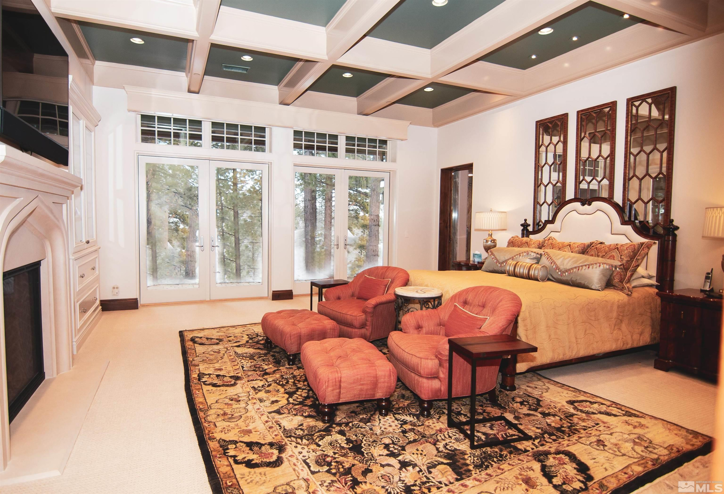 5940 Lake Geneva Drive