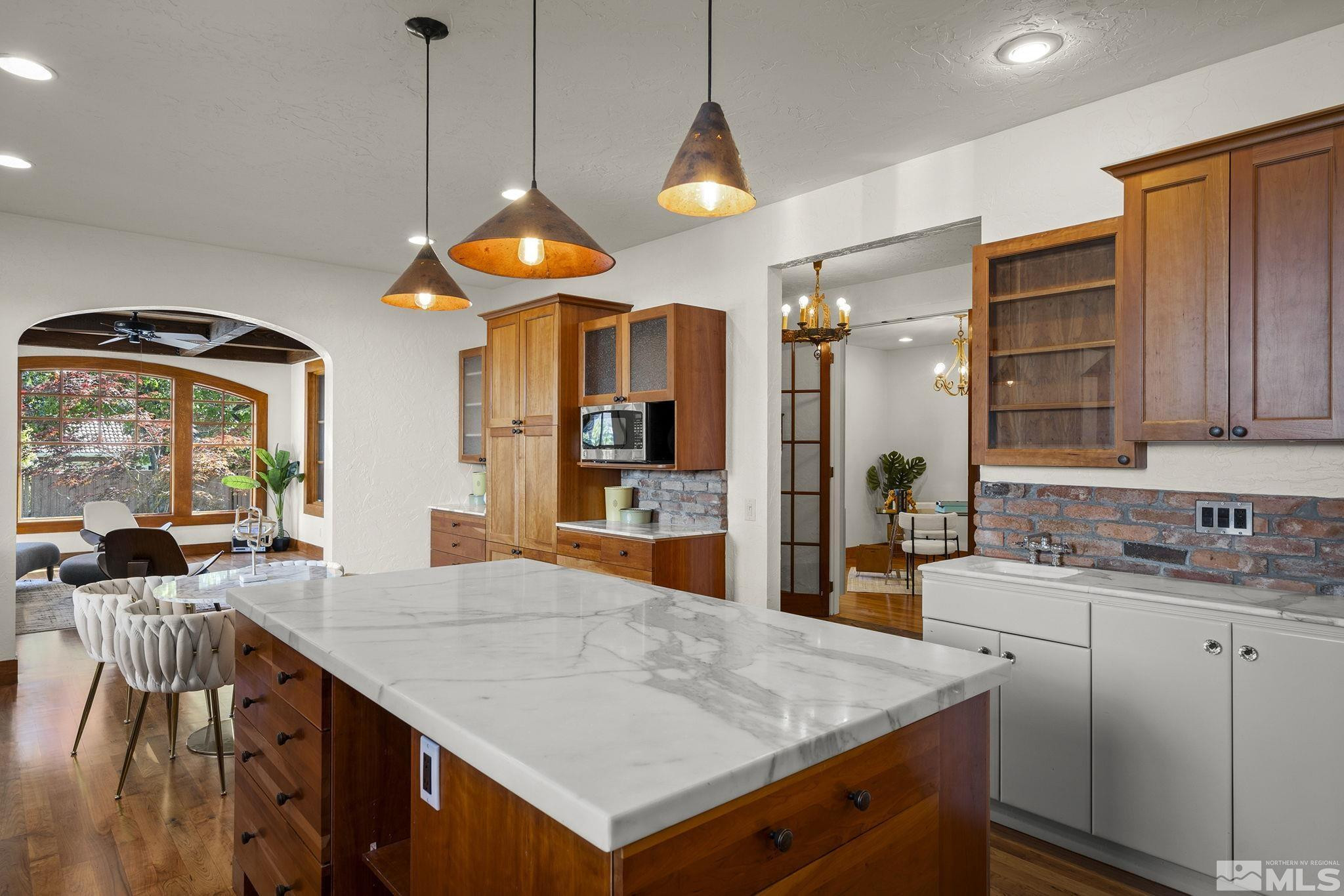 217 Bret Harte Avenue