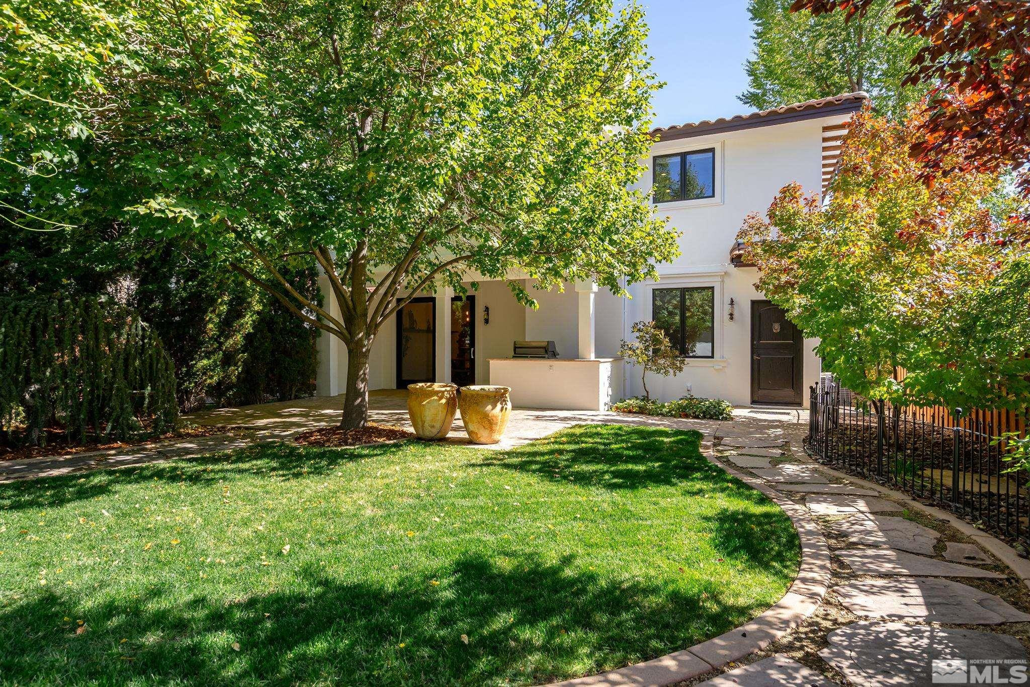 217 Bret Harte Avenue