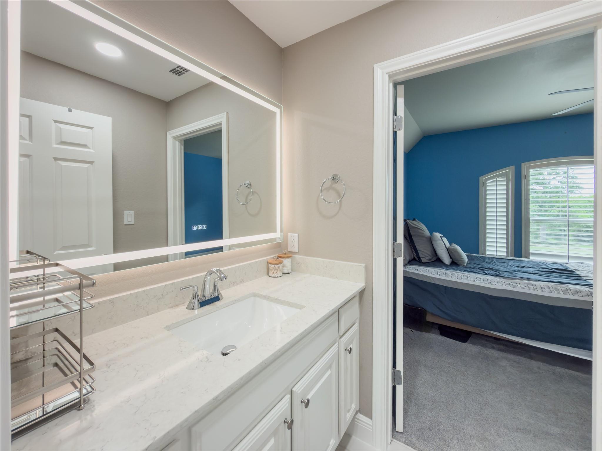 2611 Demona DR
