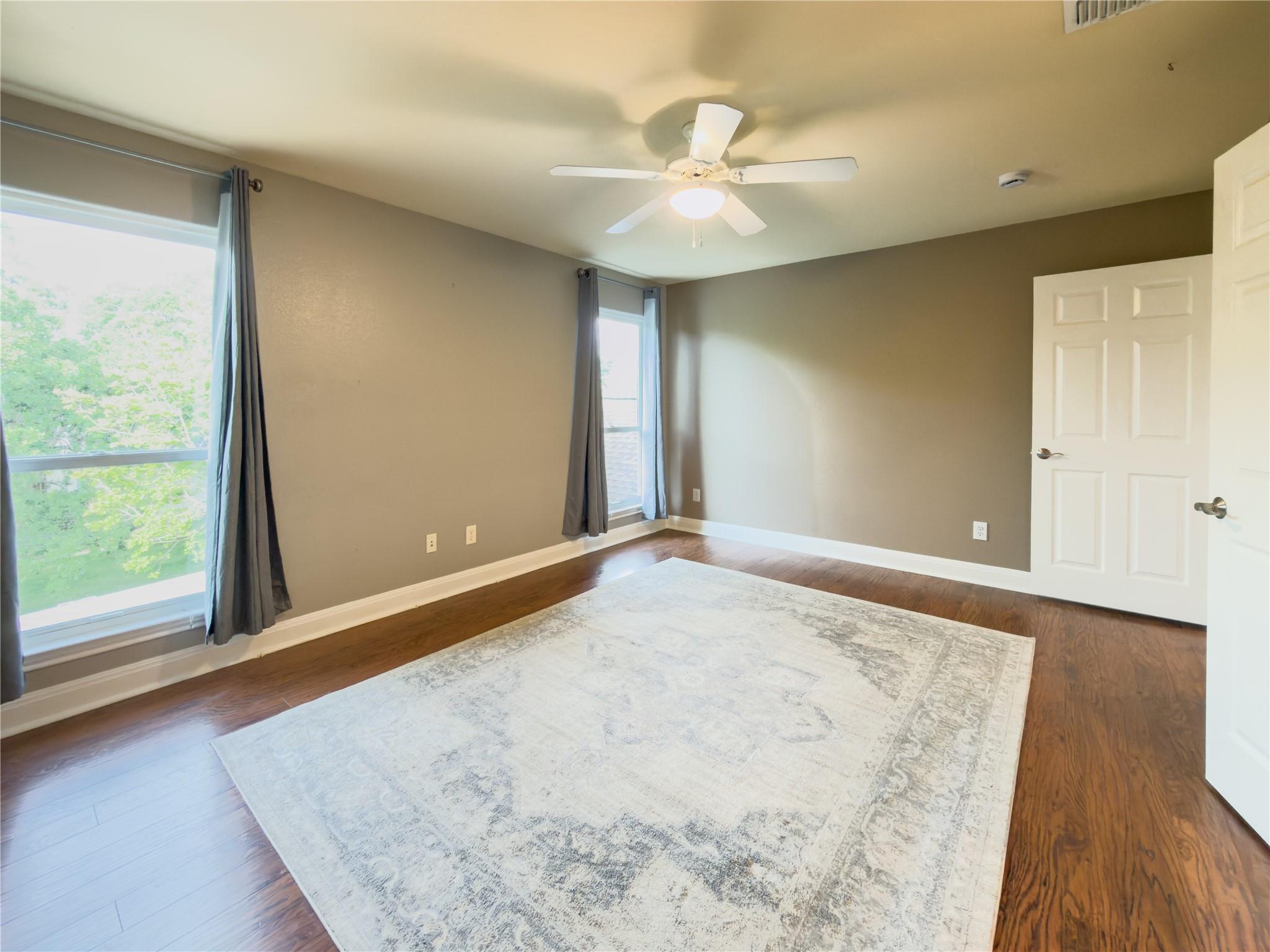 2611 Demona DR