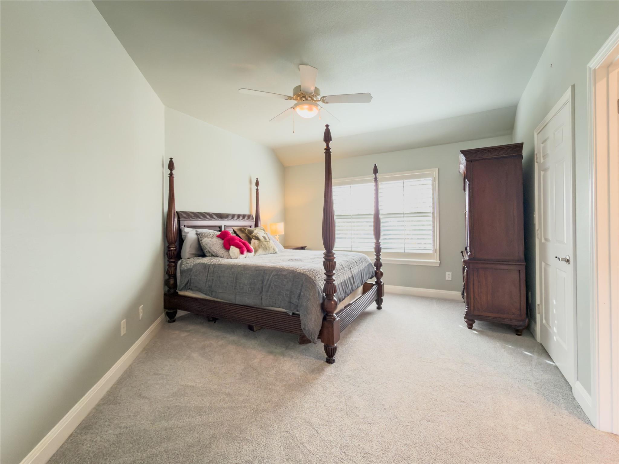 2611 Demona DR
