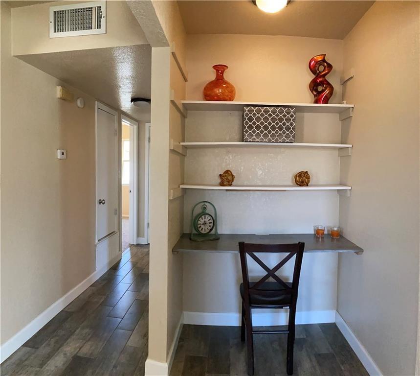 2205 Winchester DR