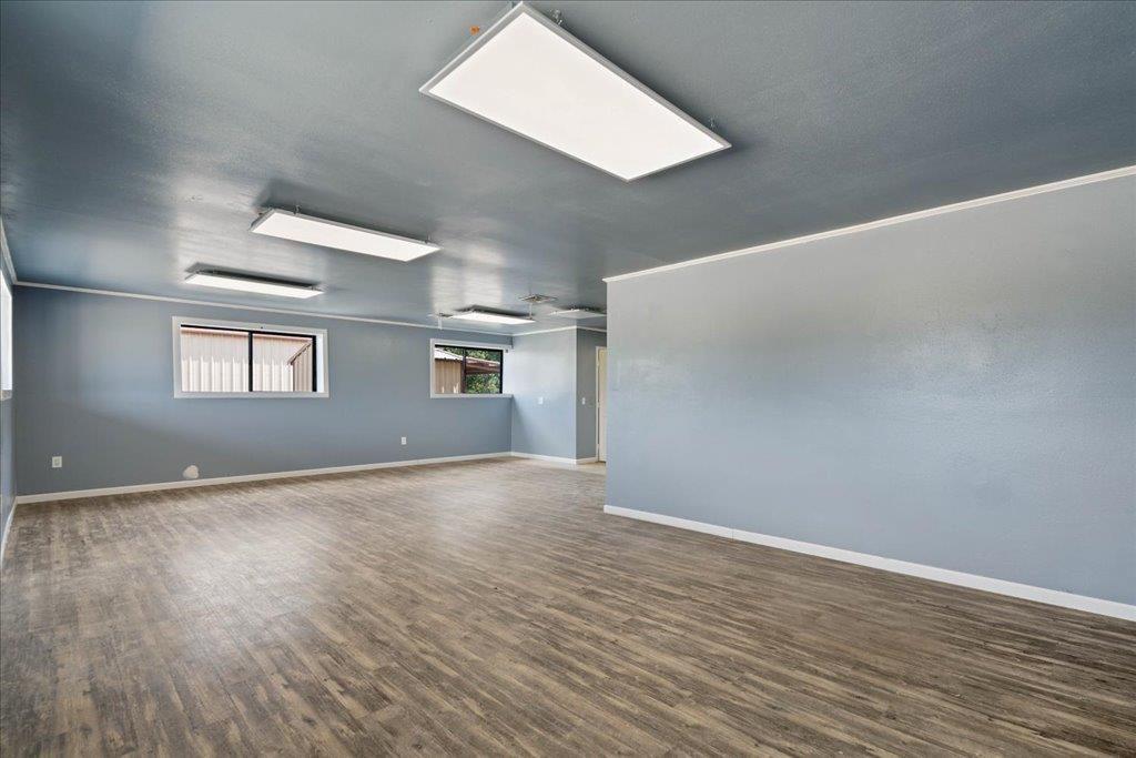 1289 E State Highway 71 Highway E # B100