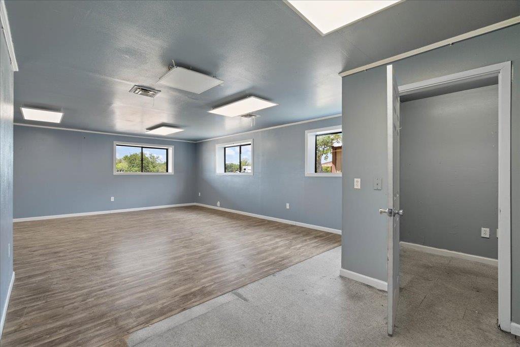 1289 E State Highway 71 Highway E # B100