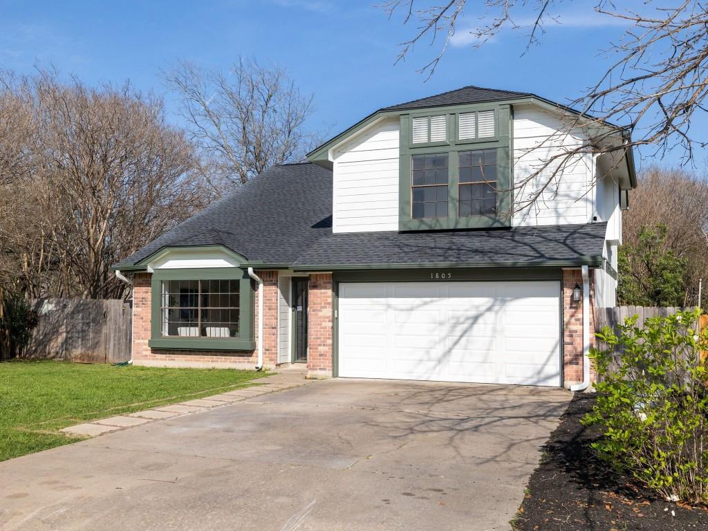 1805 White Oak CV