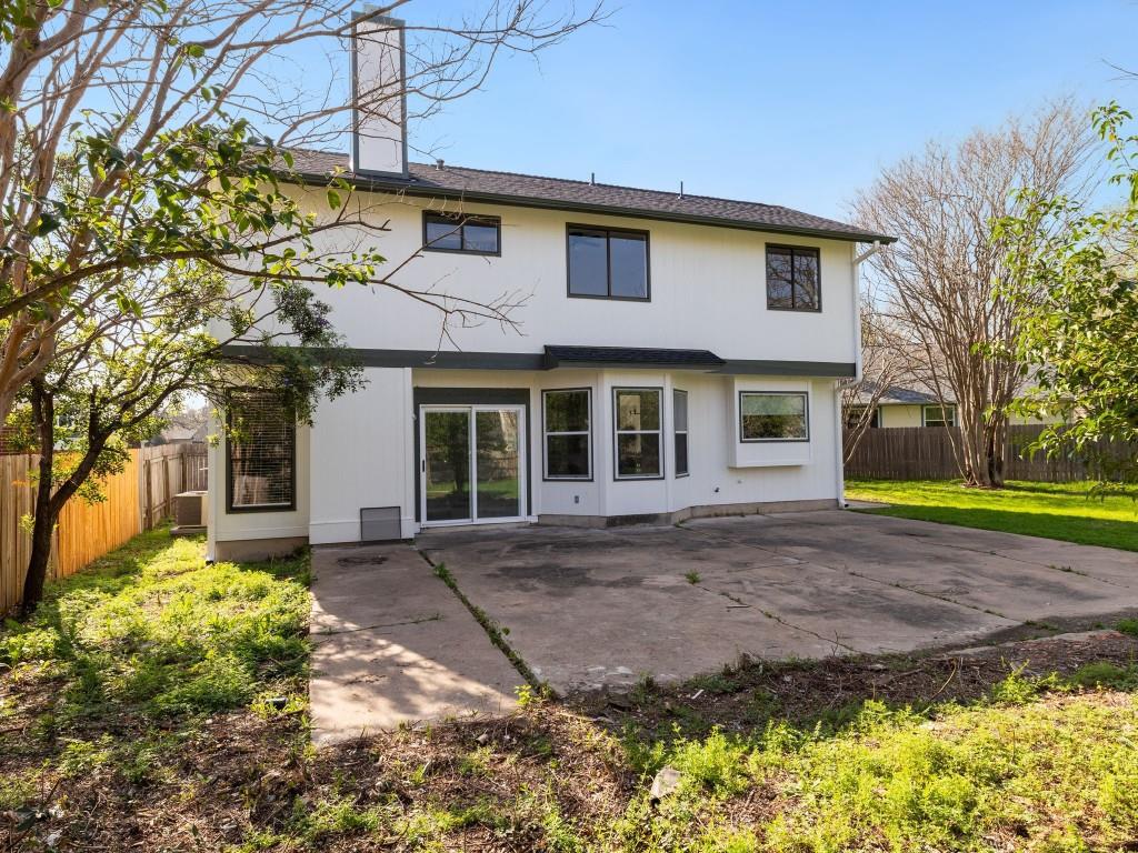 1805 White Oak CV