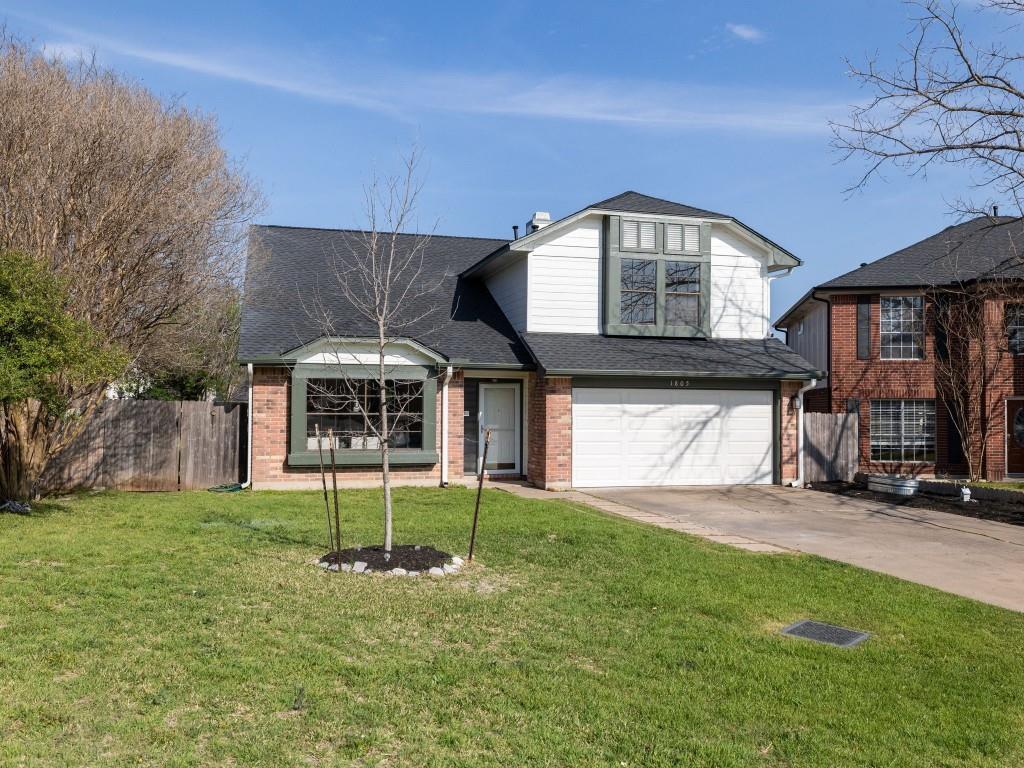 1805 White Oak CV