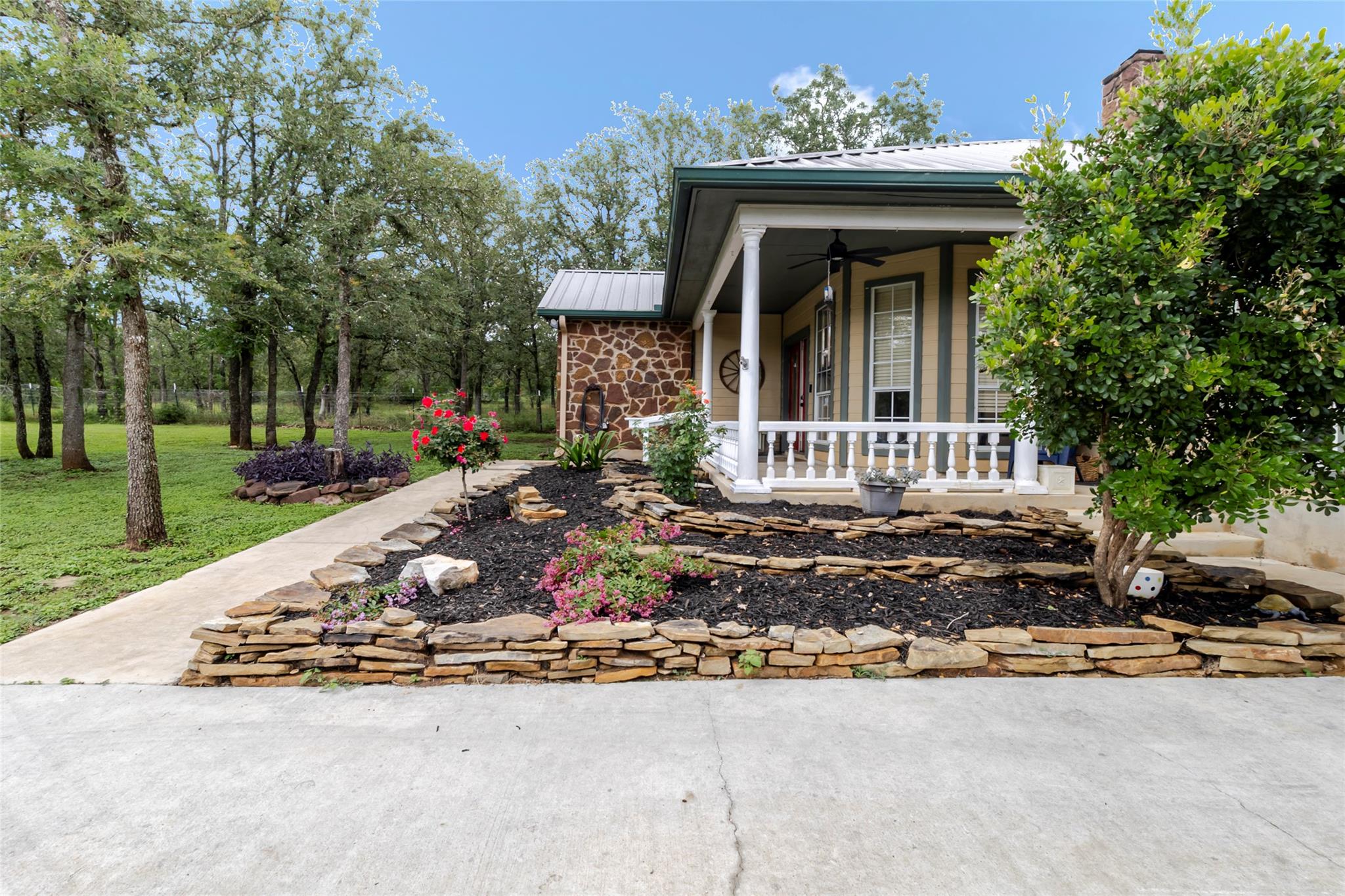 771 Hillje RD