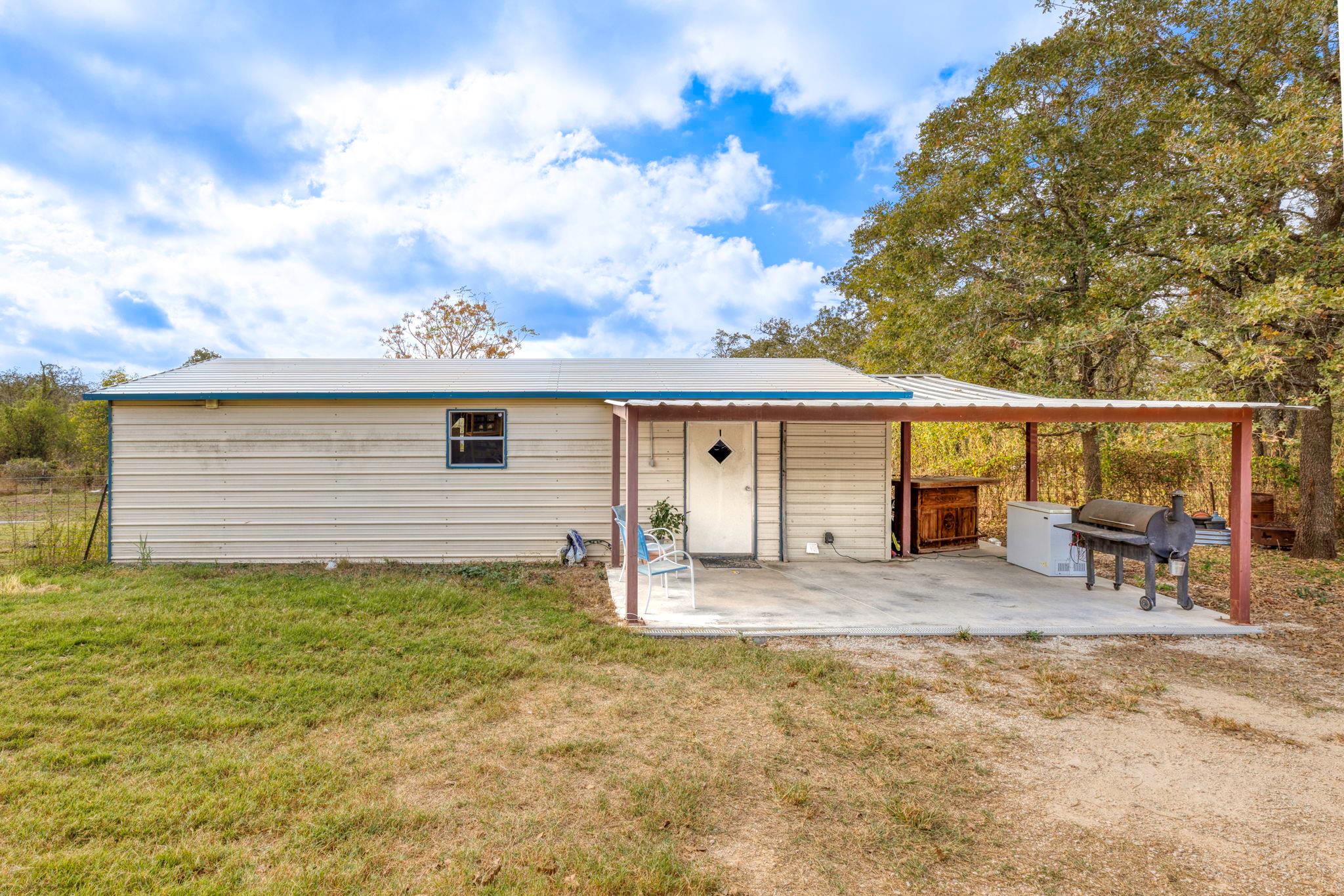 771 Hillje RD