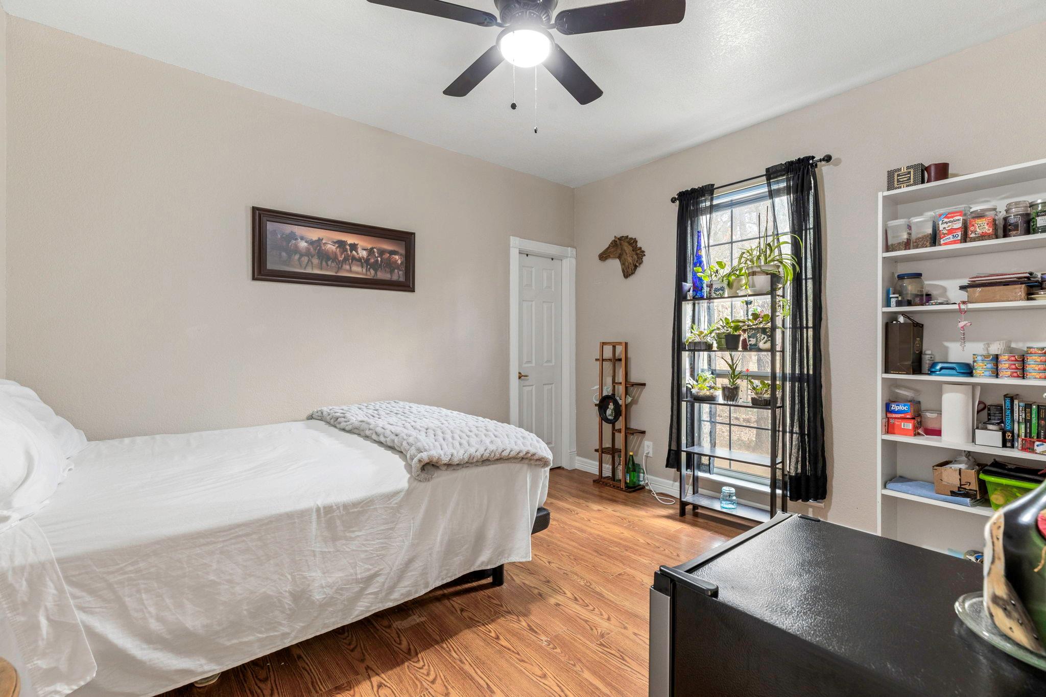 771 Hillje RD