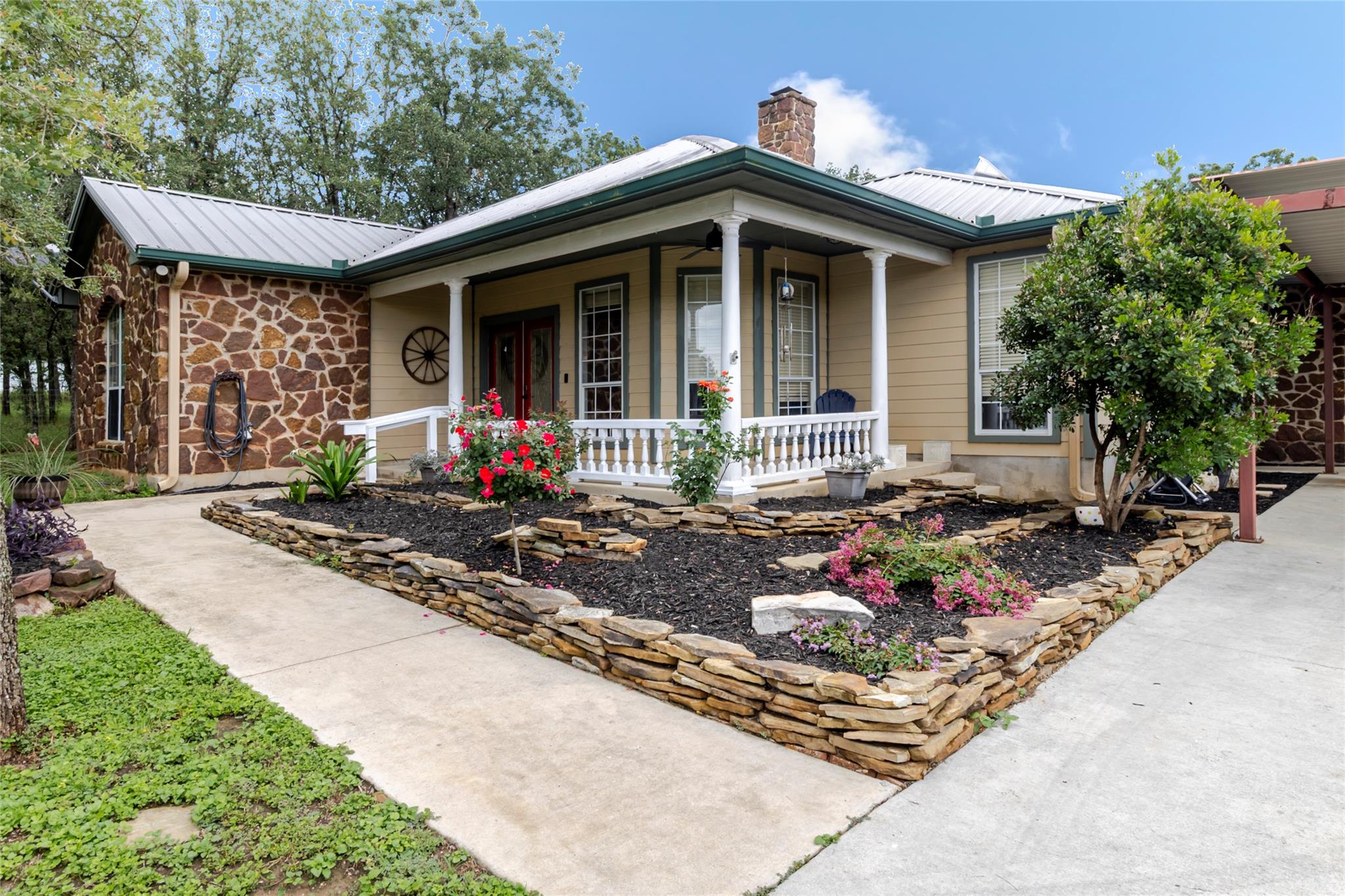 771 Hillje RD