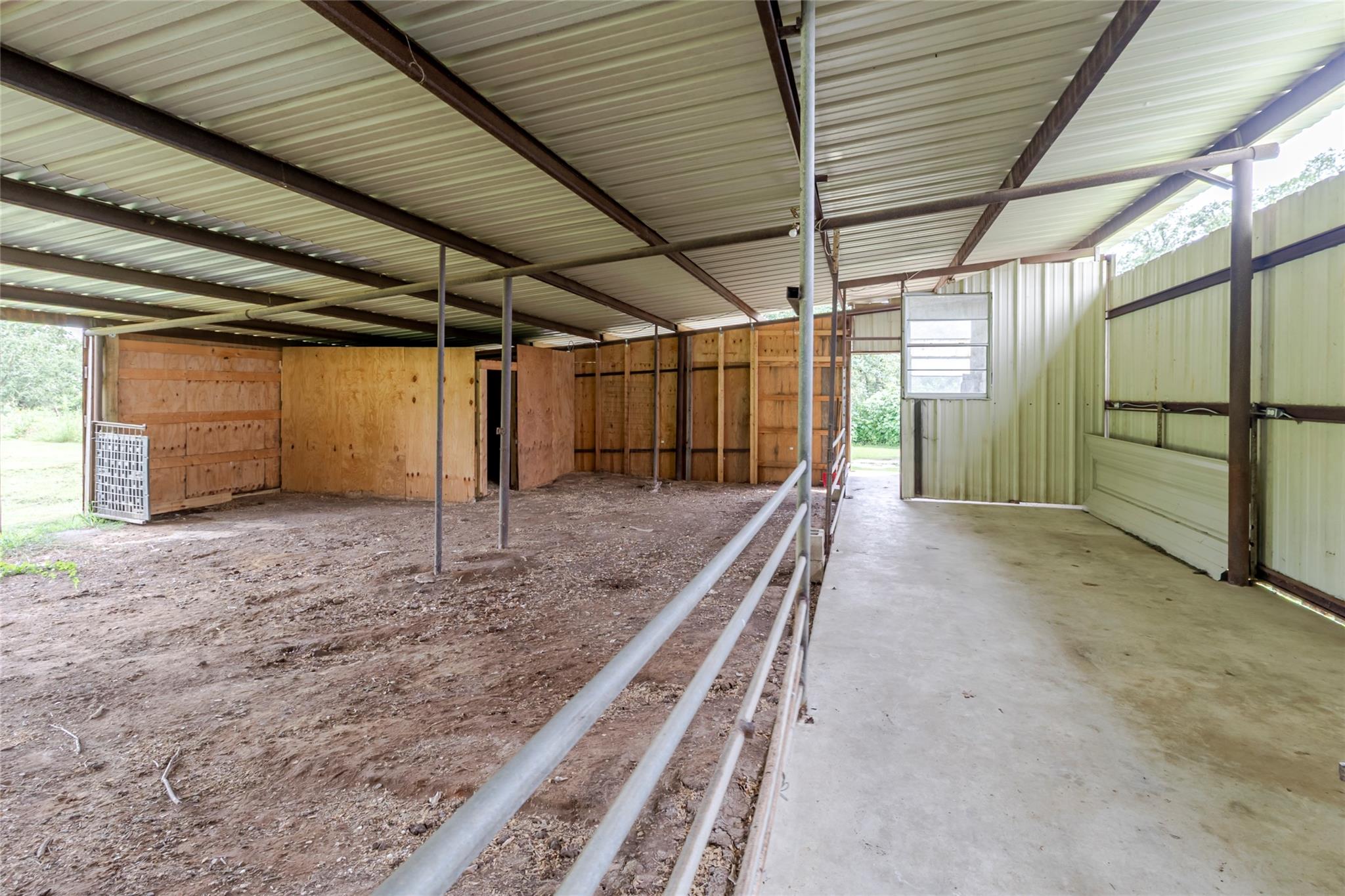 771 Hillje RD