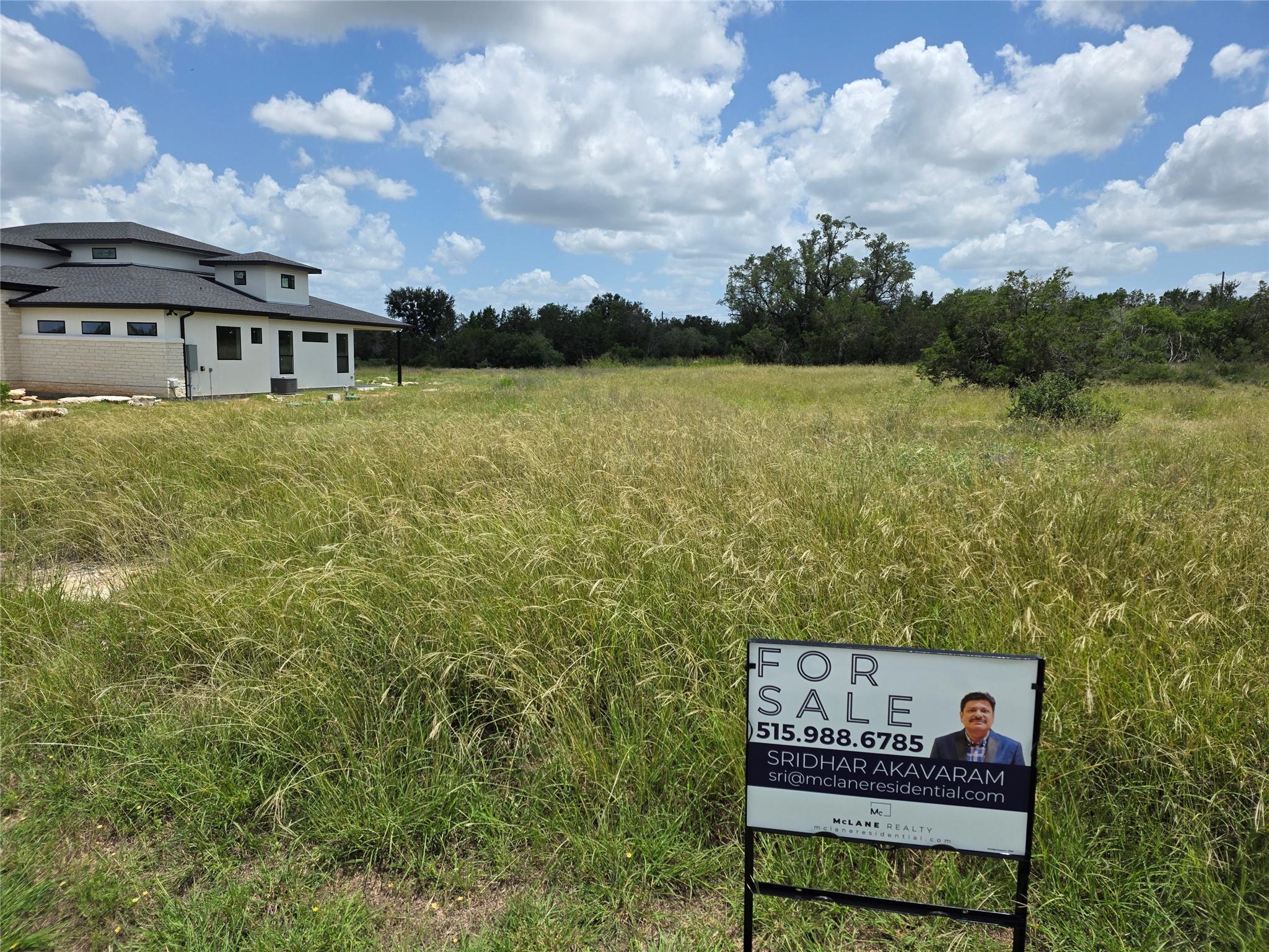 241 Spicewood Trails DR