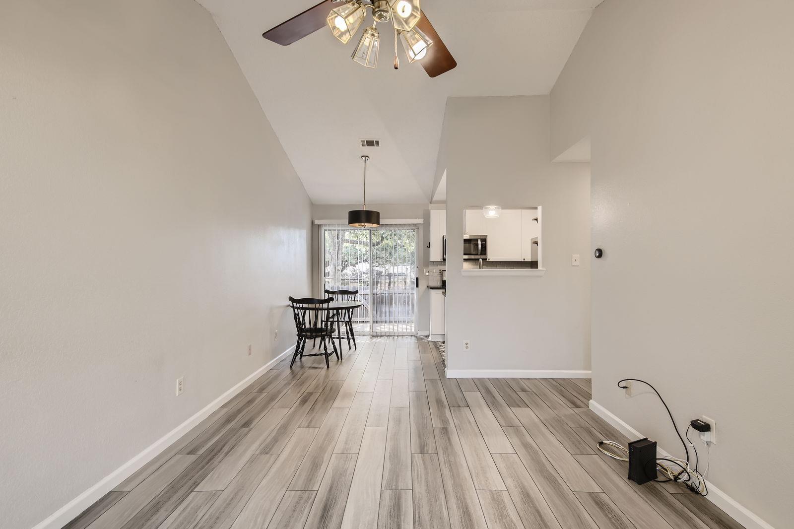 1015 E Yager LN # 141