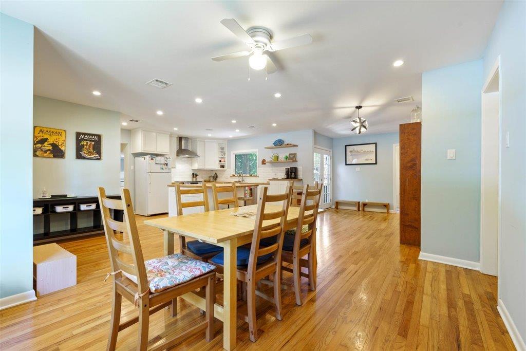 5711 Chesterfield Ave