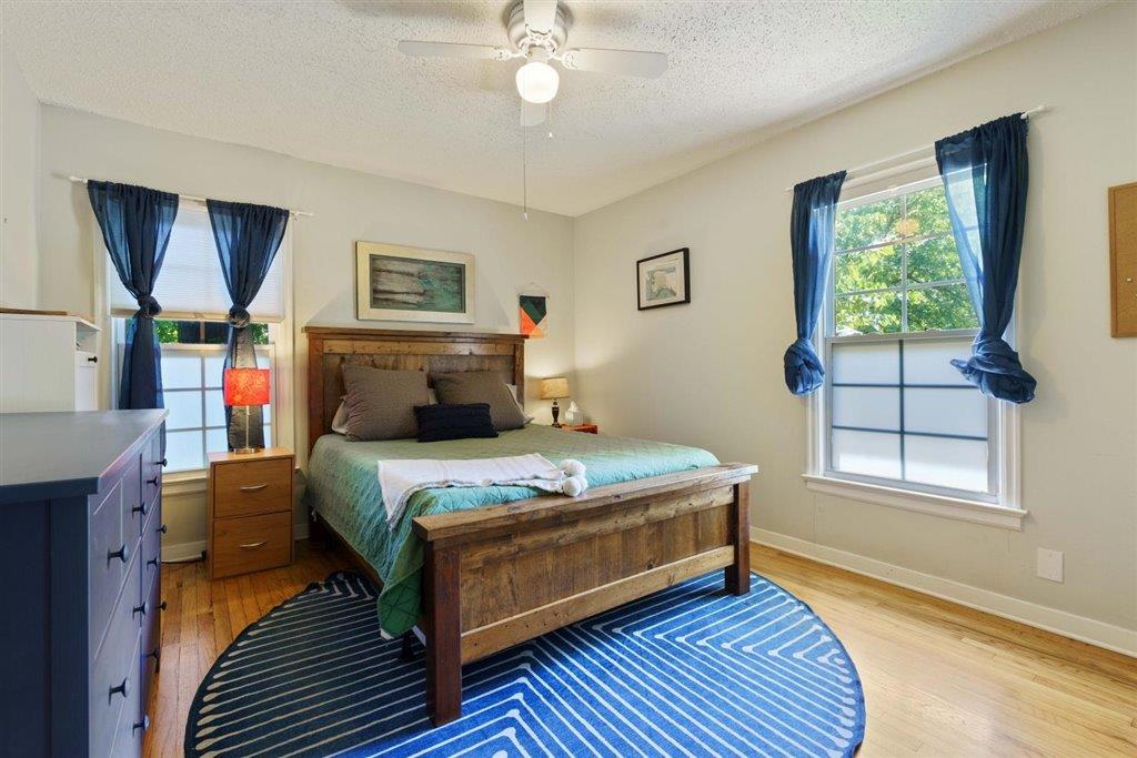 5711 Chesterfield Ave