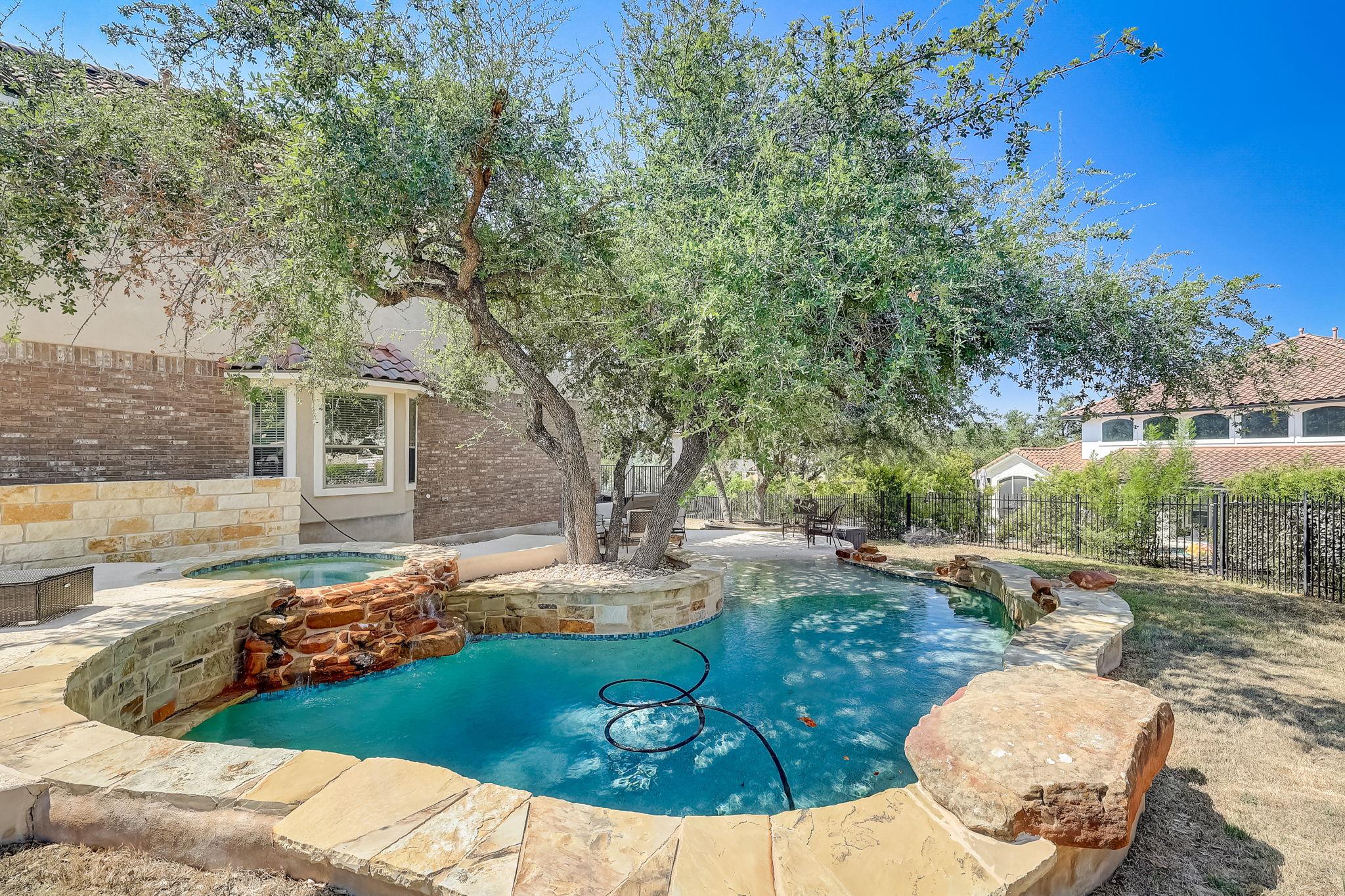 16012 Spillman Ranch LOOP