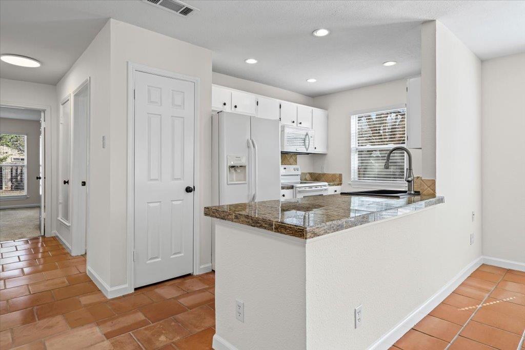 303 Fantail Loop # A