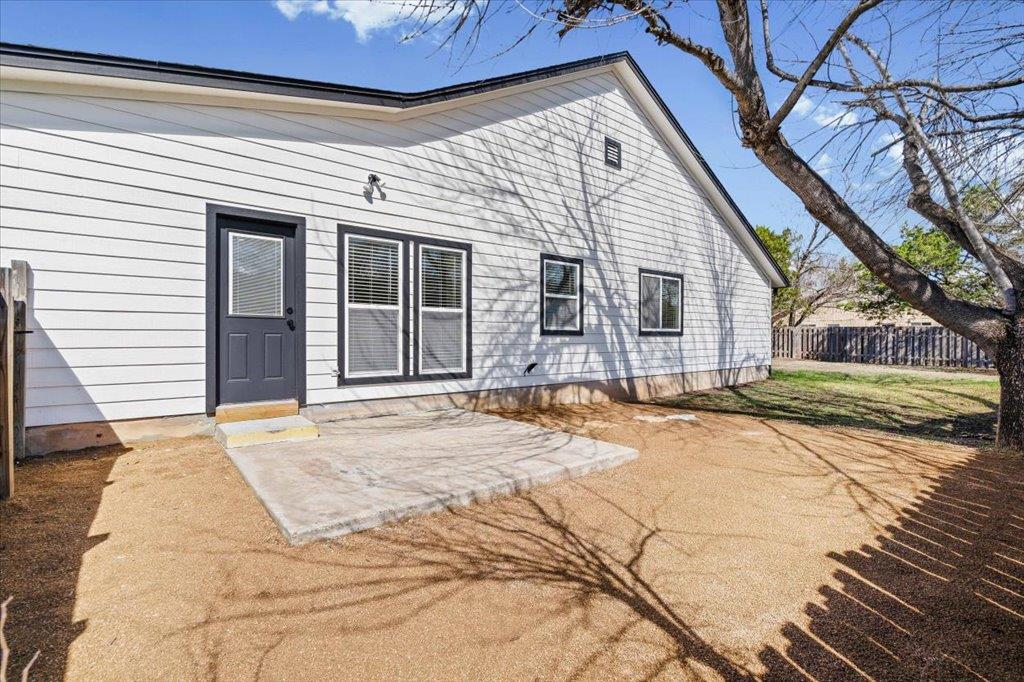 303 Fantail Loop # A