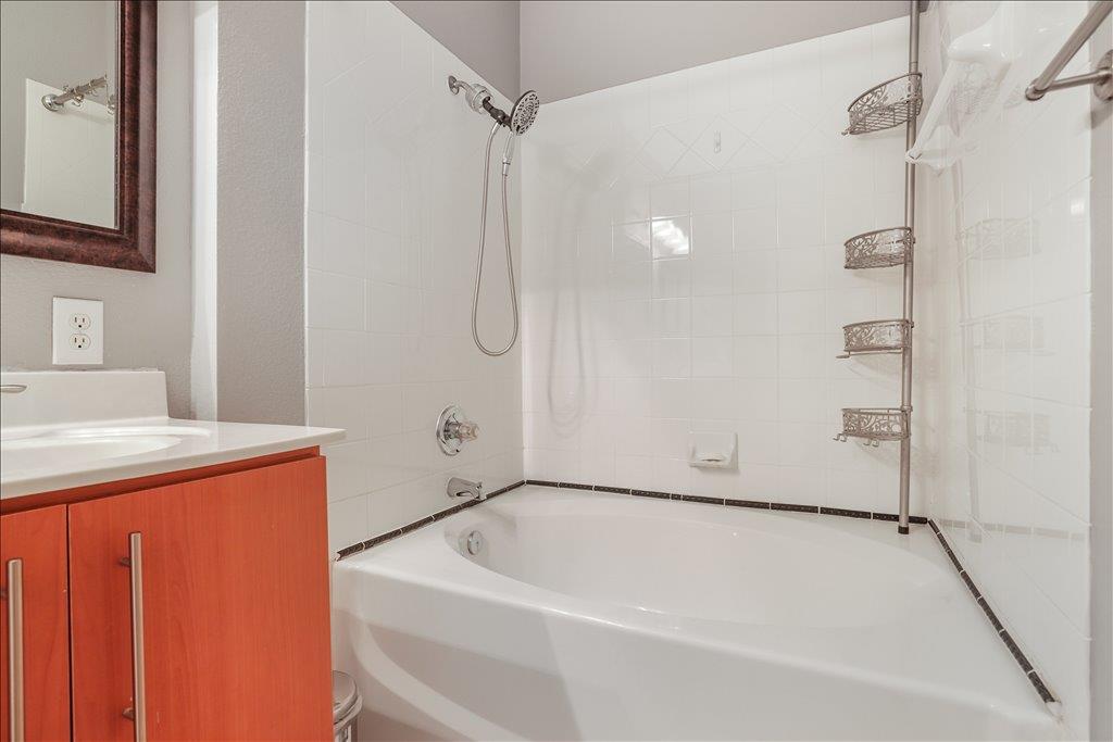 11203 Ranch Road 2222 # 305